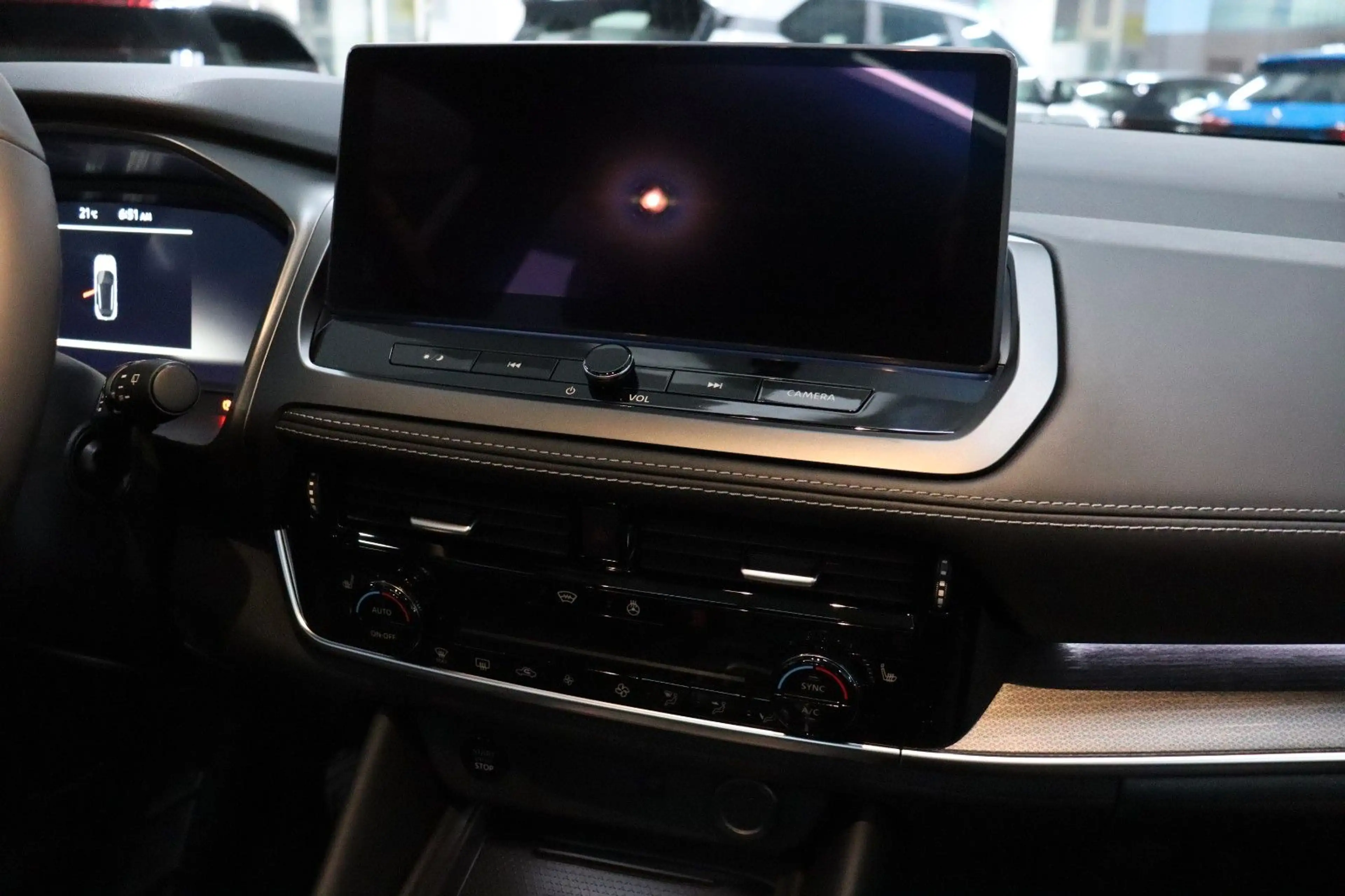 Nissan Qashqai 1.3 Tekna Pano Leder HUD 360° 19" SOFORT — photo 10
