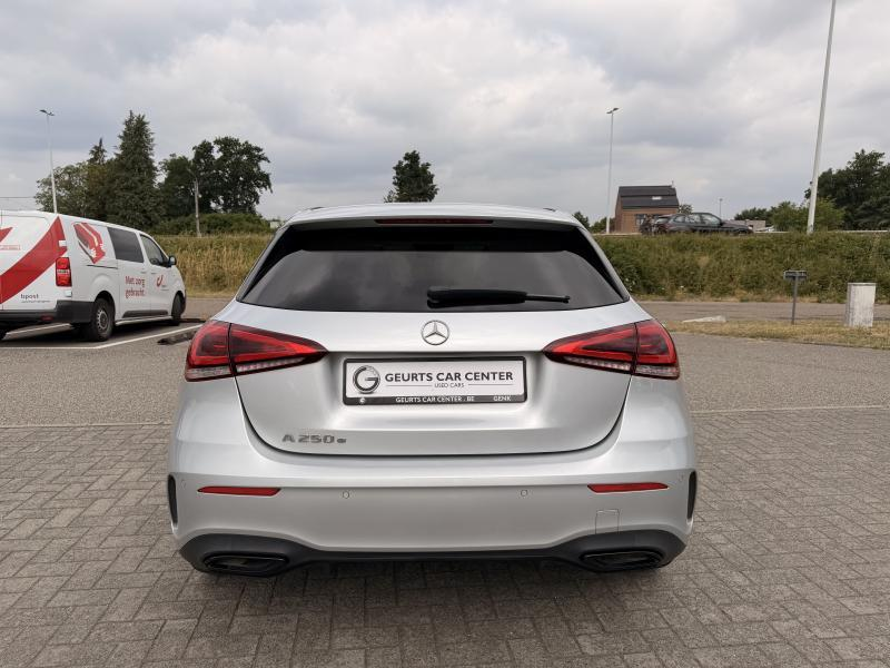Mercedes-Benz A 250 AMG-Pack - Plug in Hybride - Alcantara — photo 5