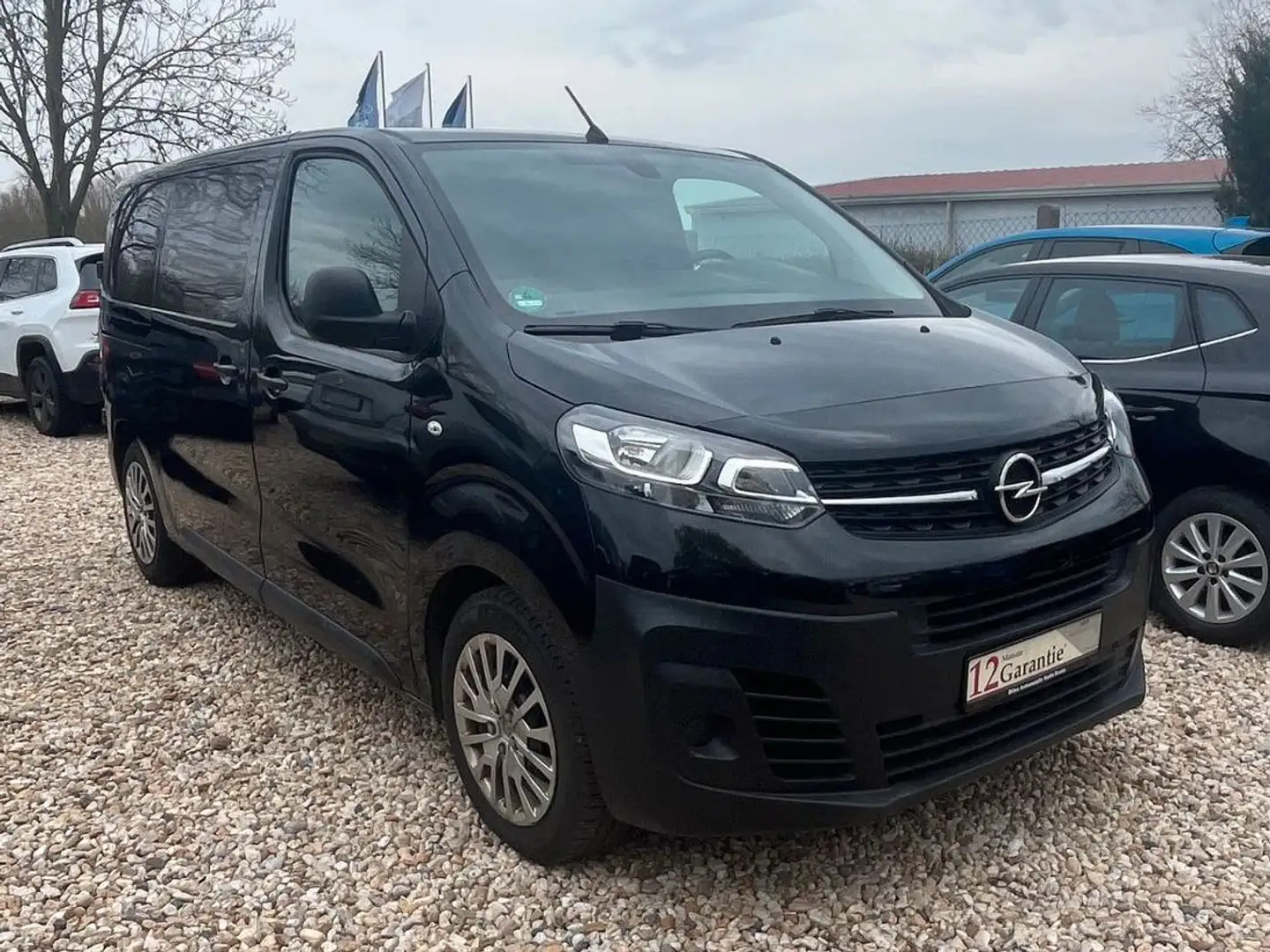 Opel Vivaro Kasten Edition L2H1*Garantie*TÜV+Service* Schwarz - 1