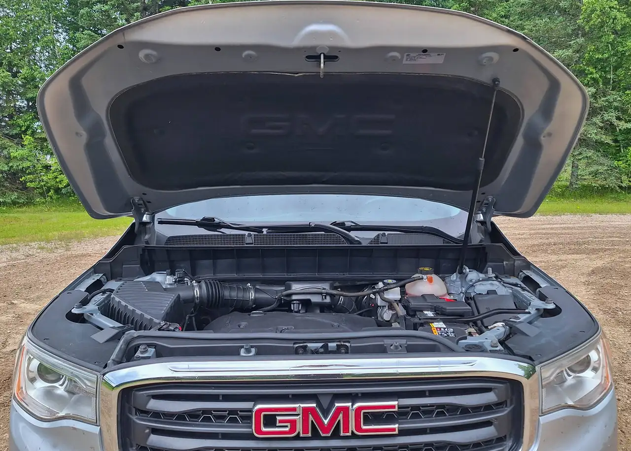 GMC Acadia photo GMC Acadia