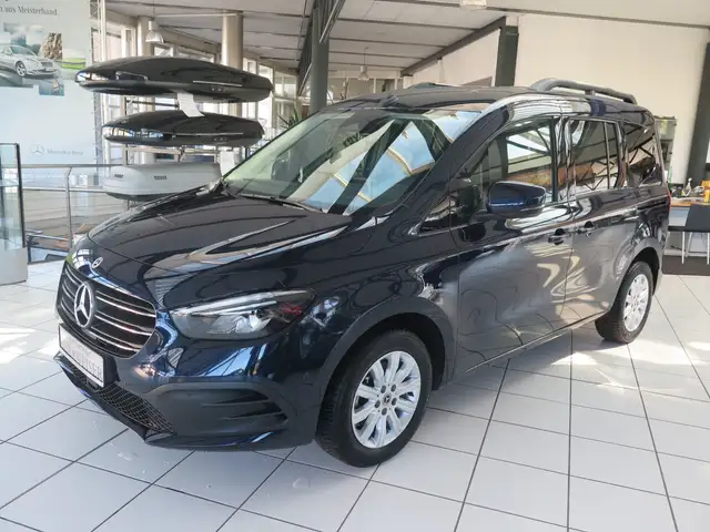 Mercedes-Benz T-Class T 180 Edition LED Kamera Navi Ambienteb. Totwinkel