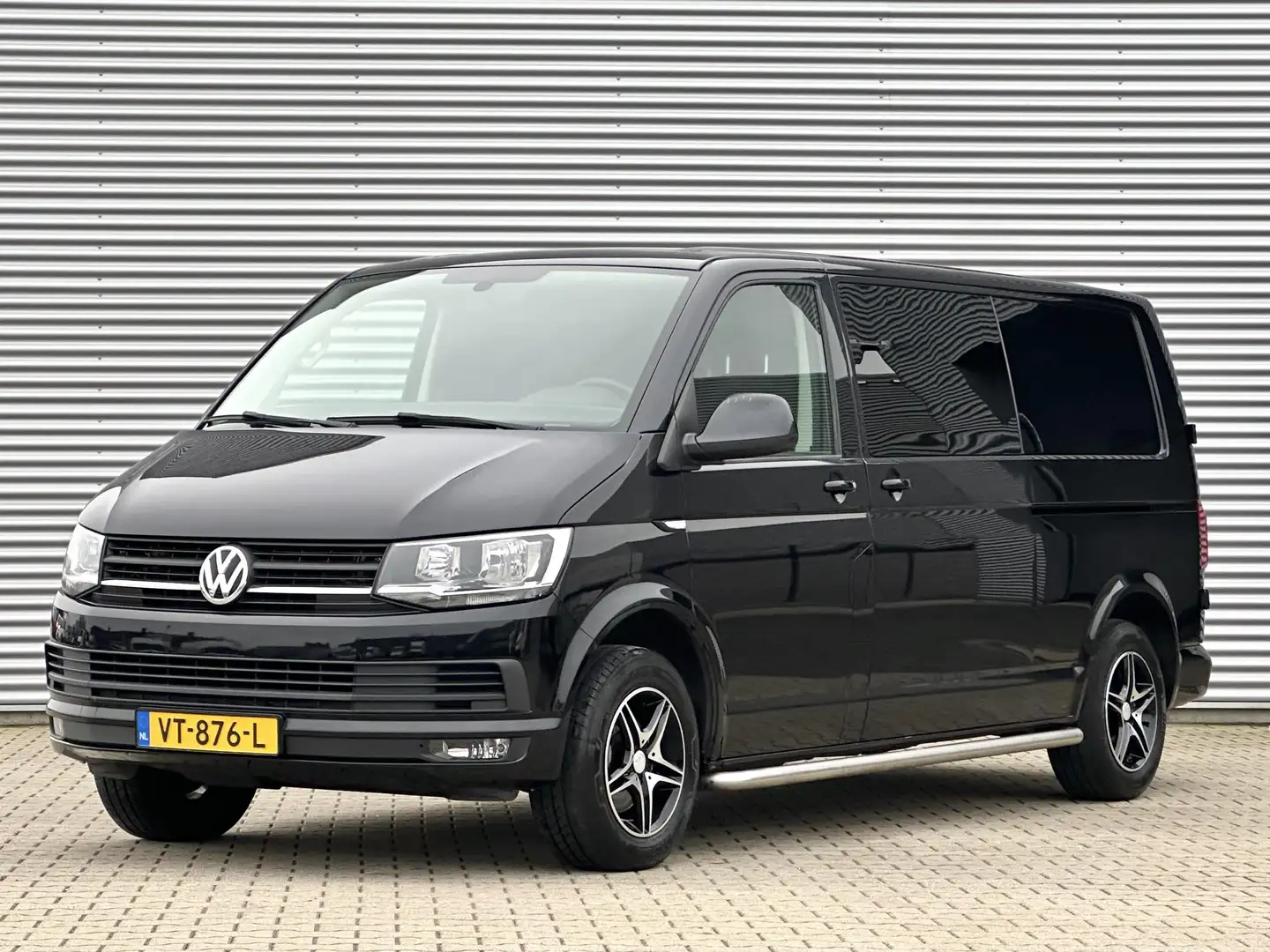 Volkswagen T6 Transporter 2.0 TDI L2H1 DC Highline Dubbele cabine automaat Schwarz - 1
