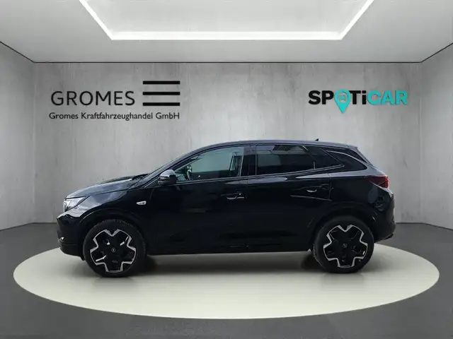 Opel Grandland view 6