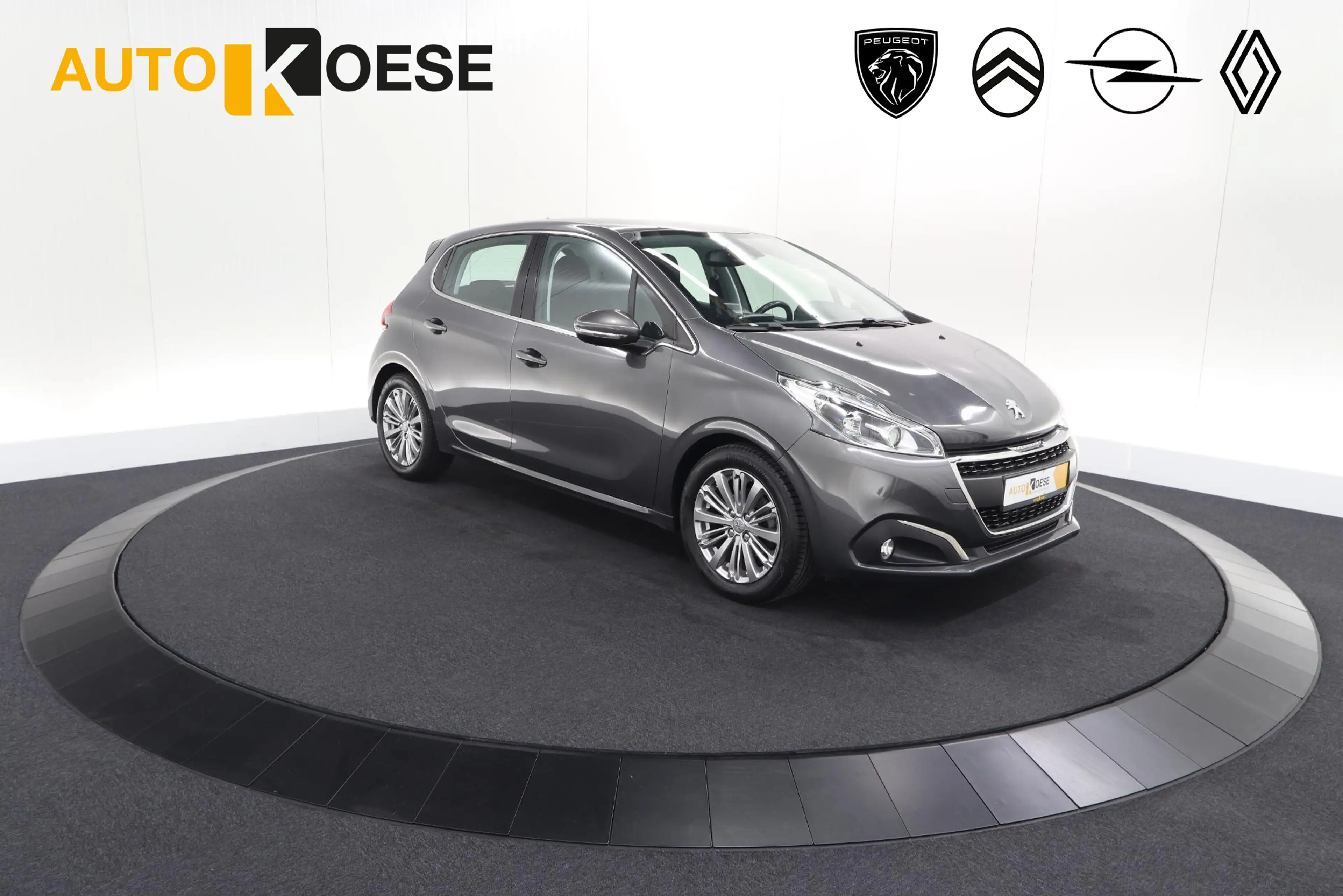 Peugeot 208 PureTech 82 Blue Lease Allure | Parkeersensoren |