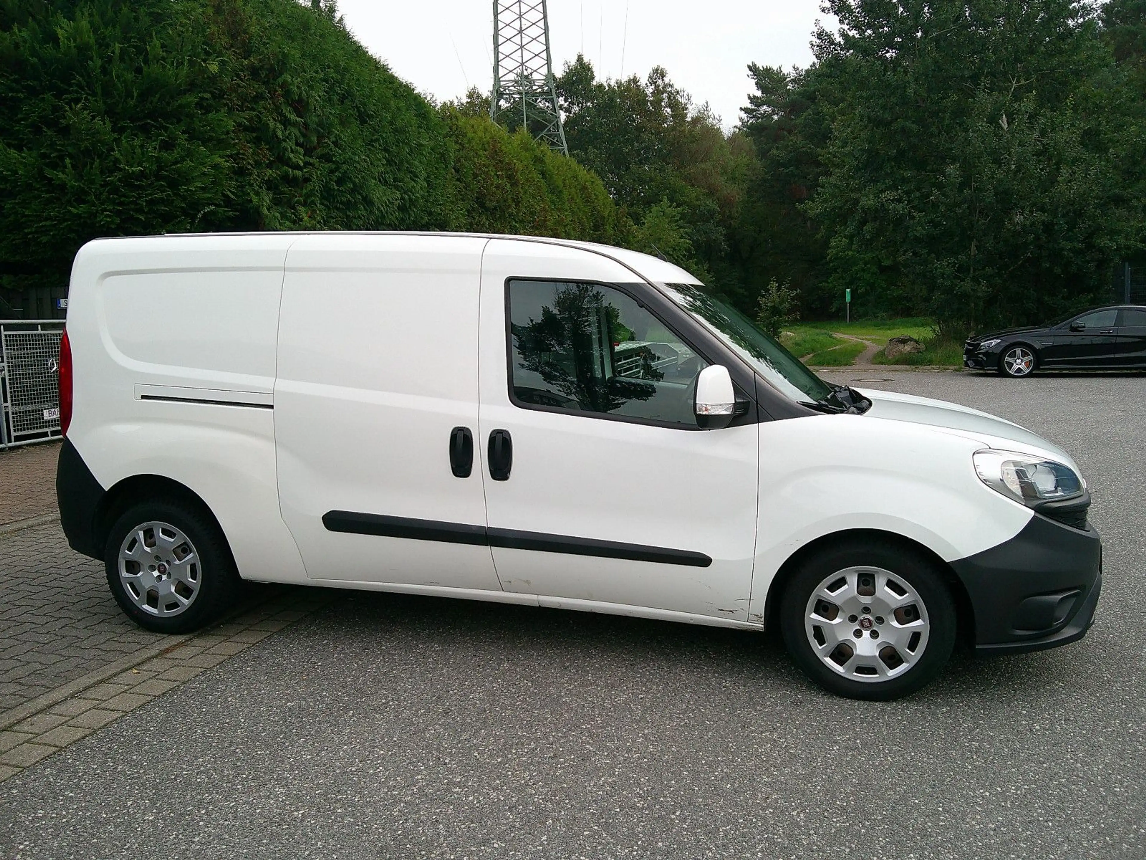 Fiat Doblo SX MaxI Kühlkastenwagen — photo 8