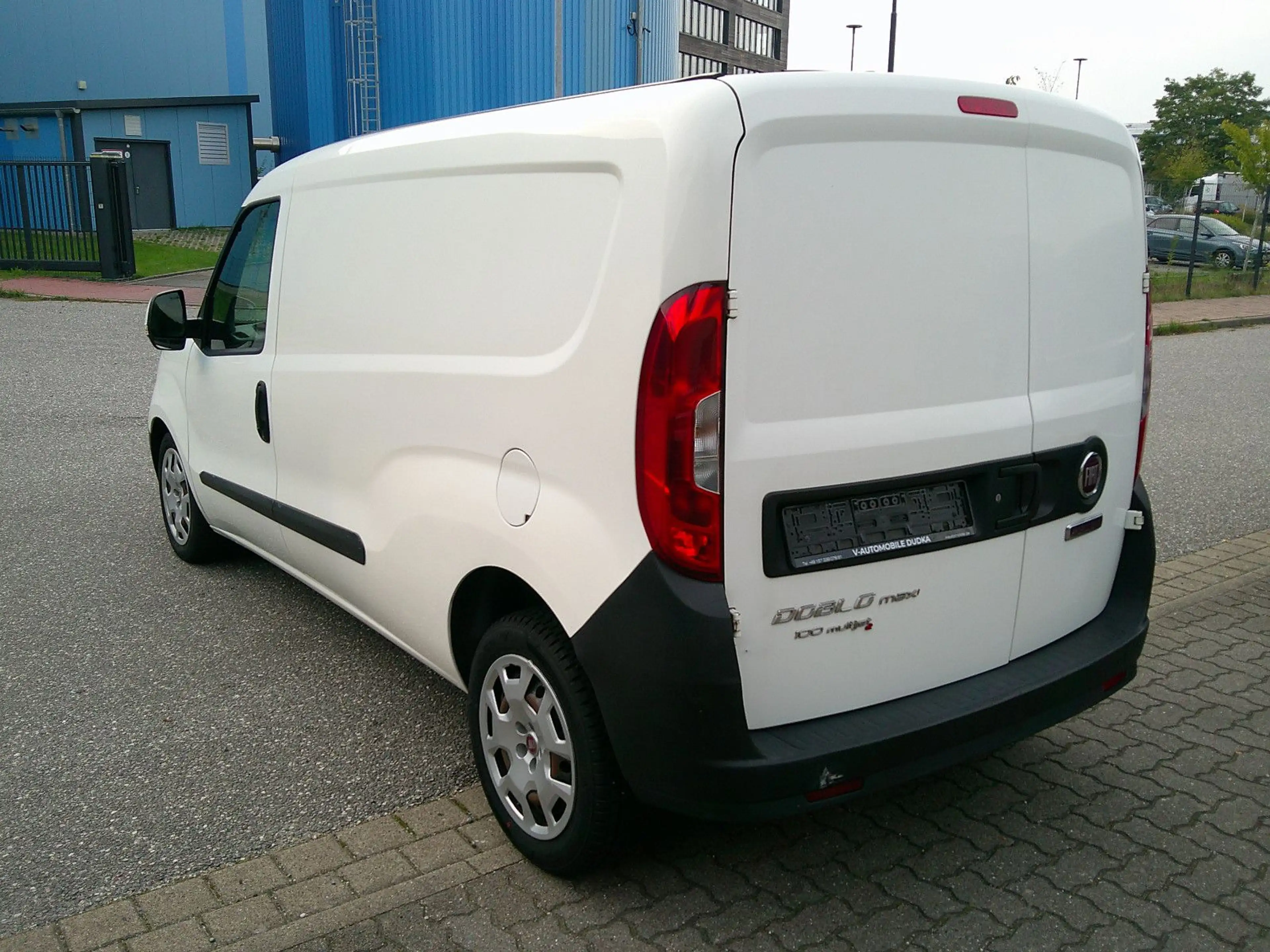 Fiat Doblo SX MaxI Kühlkastenwagen — photo 15