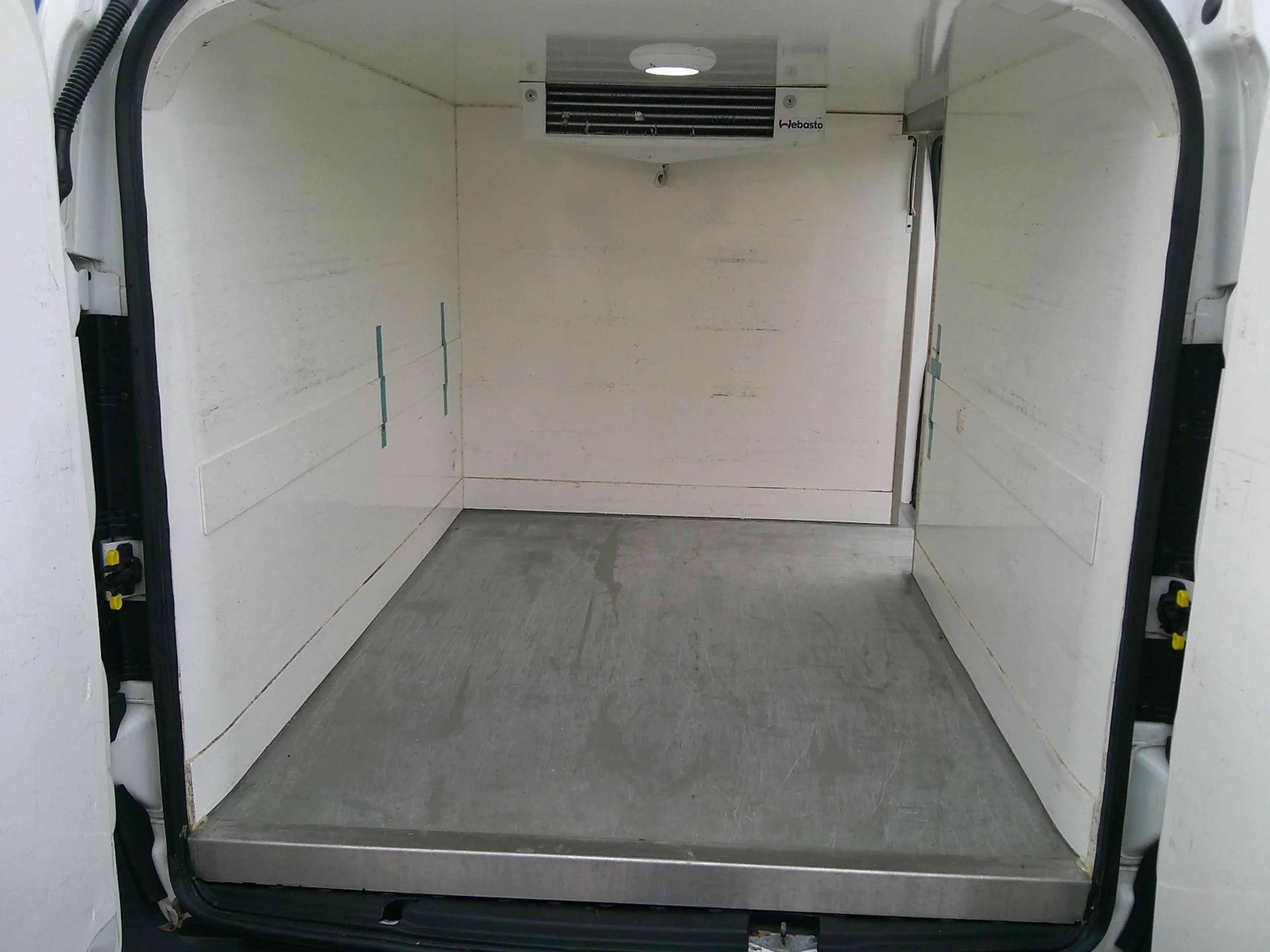 Fiat Doblo SX MaxI Kühlkastenwagen — photo 3