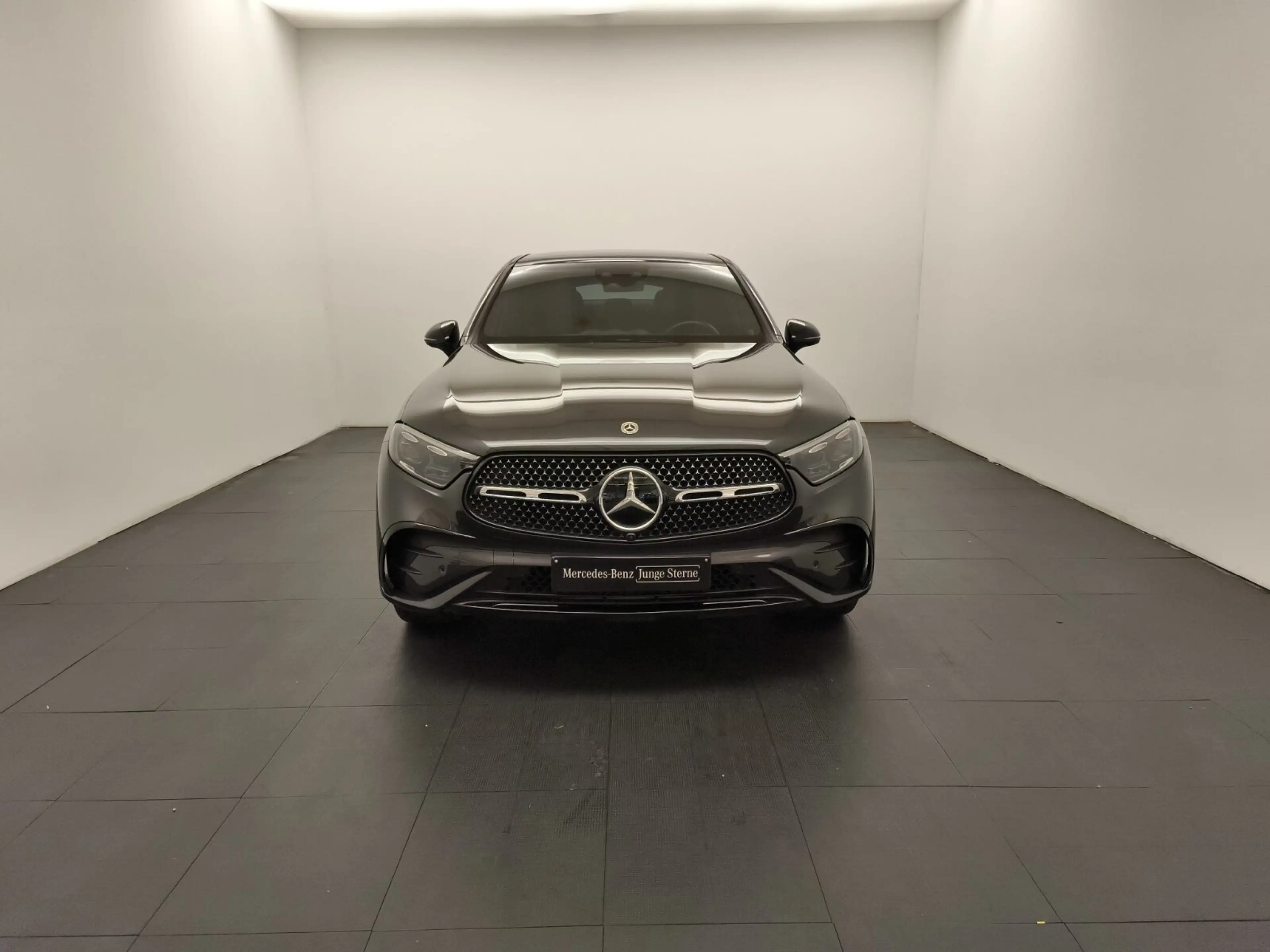 Mercedes-Benz GLC 220 GLC 220d 4M Coupé AMG Night Pano Distr AHK Burm — photo 2