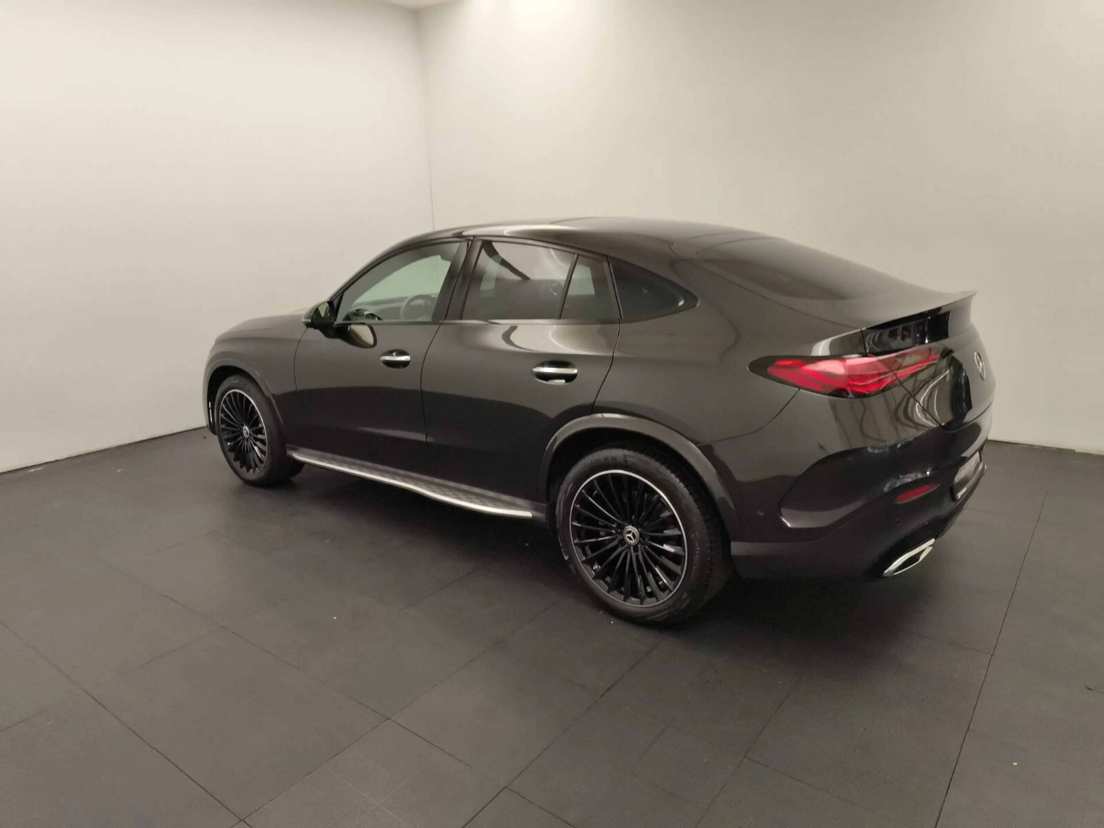 Mercedes-Benz GLC 220 GLC 220d 4M Coupé AMG Night Pano Distr AHK Burm — photo 8