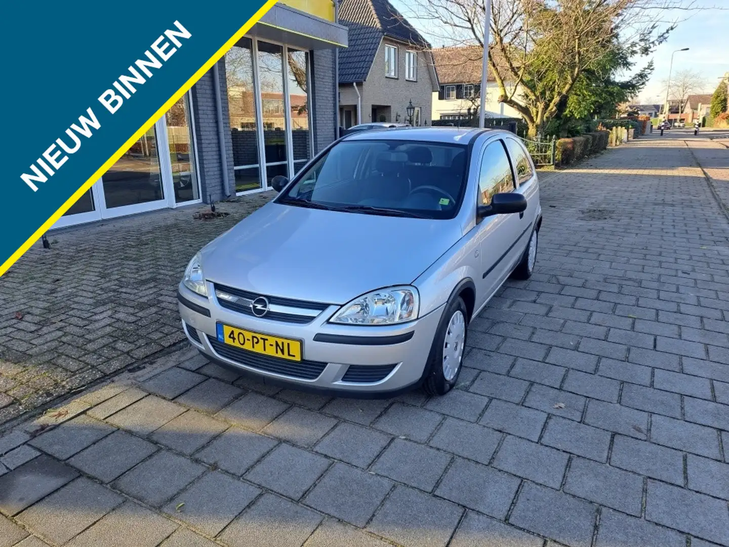 Opel Corsa 1.2-16V Rhythm Gris - 1