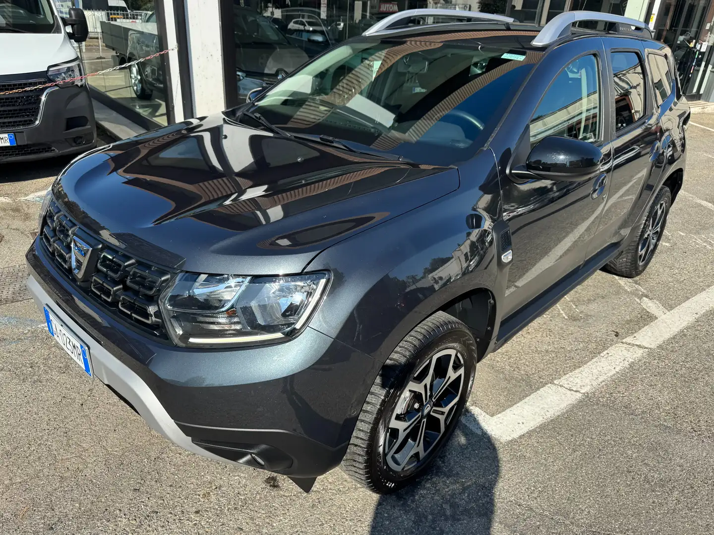 Dacia Duster 1.0 tce 15th Anniversary Eco-g 4x2 100cv,UNICO PRO Grigio - 1