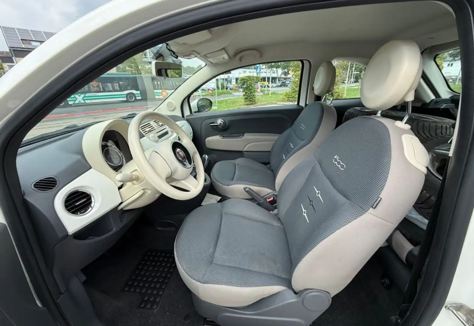 Fiat 500 1.2 8V 69 ch Lounge Dualogic - 2