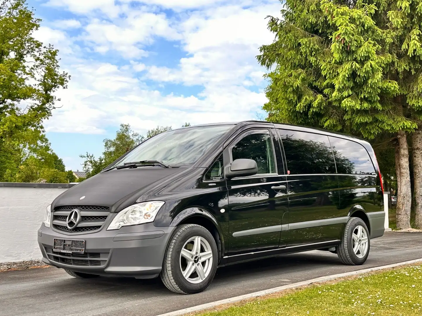 Mercedes-Benz Vito Kombi 116 CDI lang Wohnmobilausbau Nero - 1