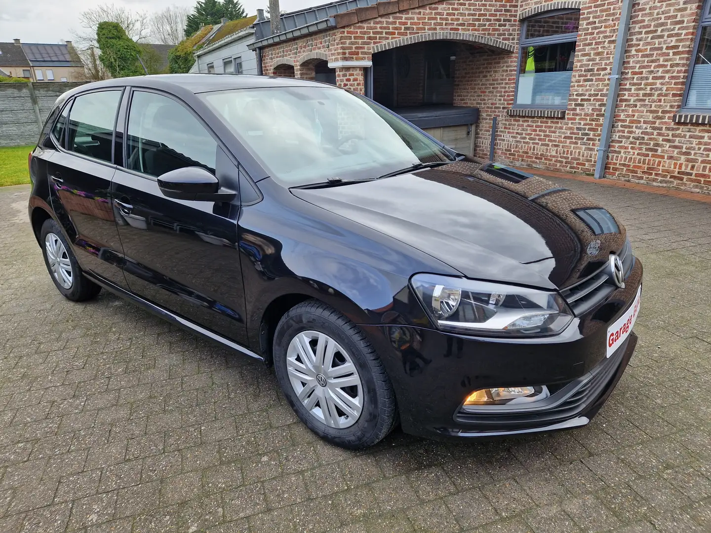 Volkswagen Polo 1.0i Comfortline BMT Noir - 1