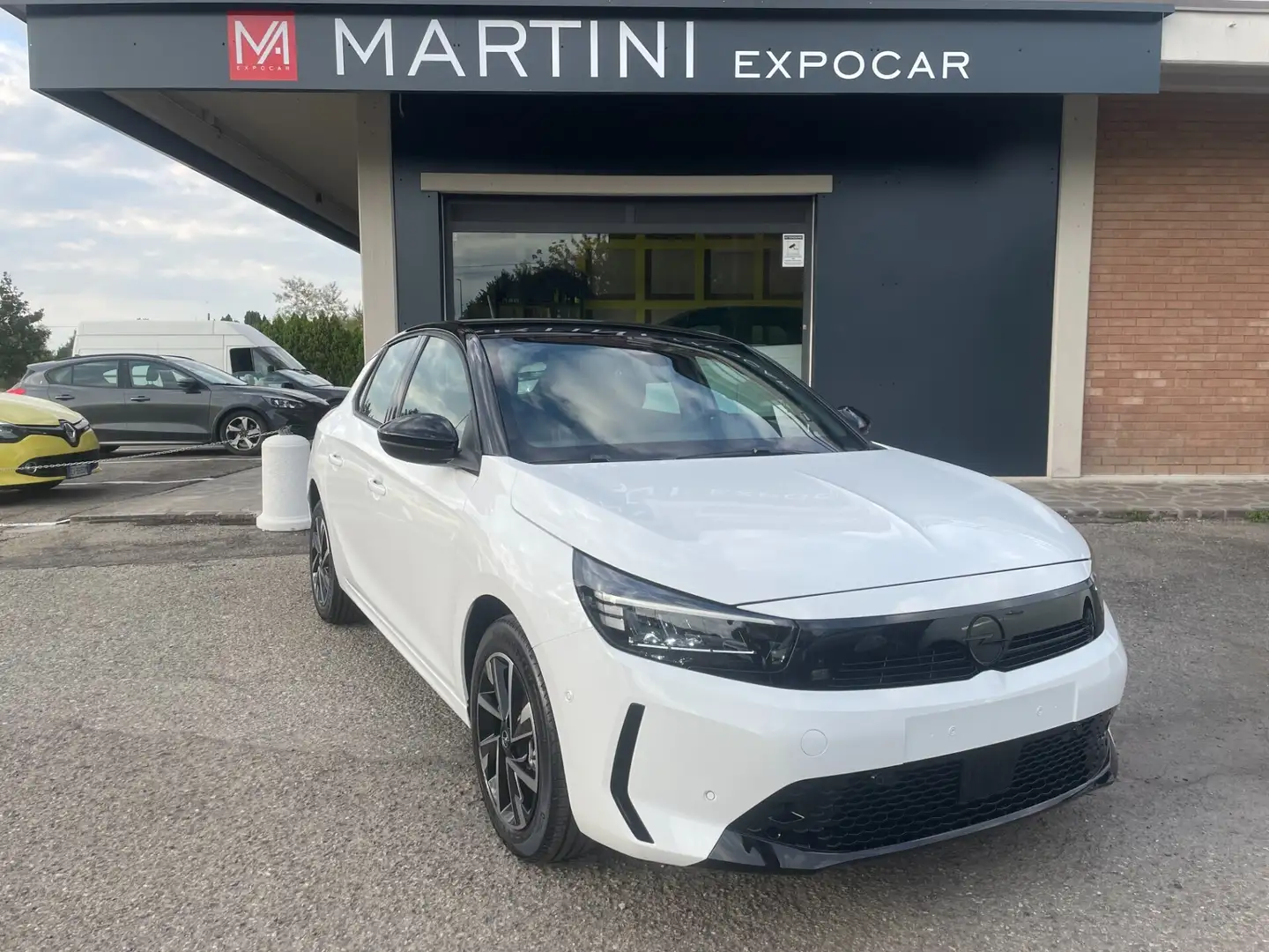 Opel Corsa Corsa 1.2 100 CV GS PROMO NUOVA PRONTA CONSEGNA Bianco - 2