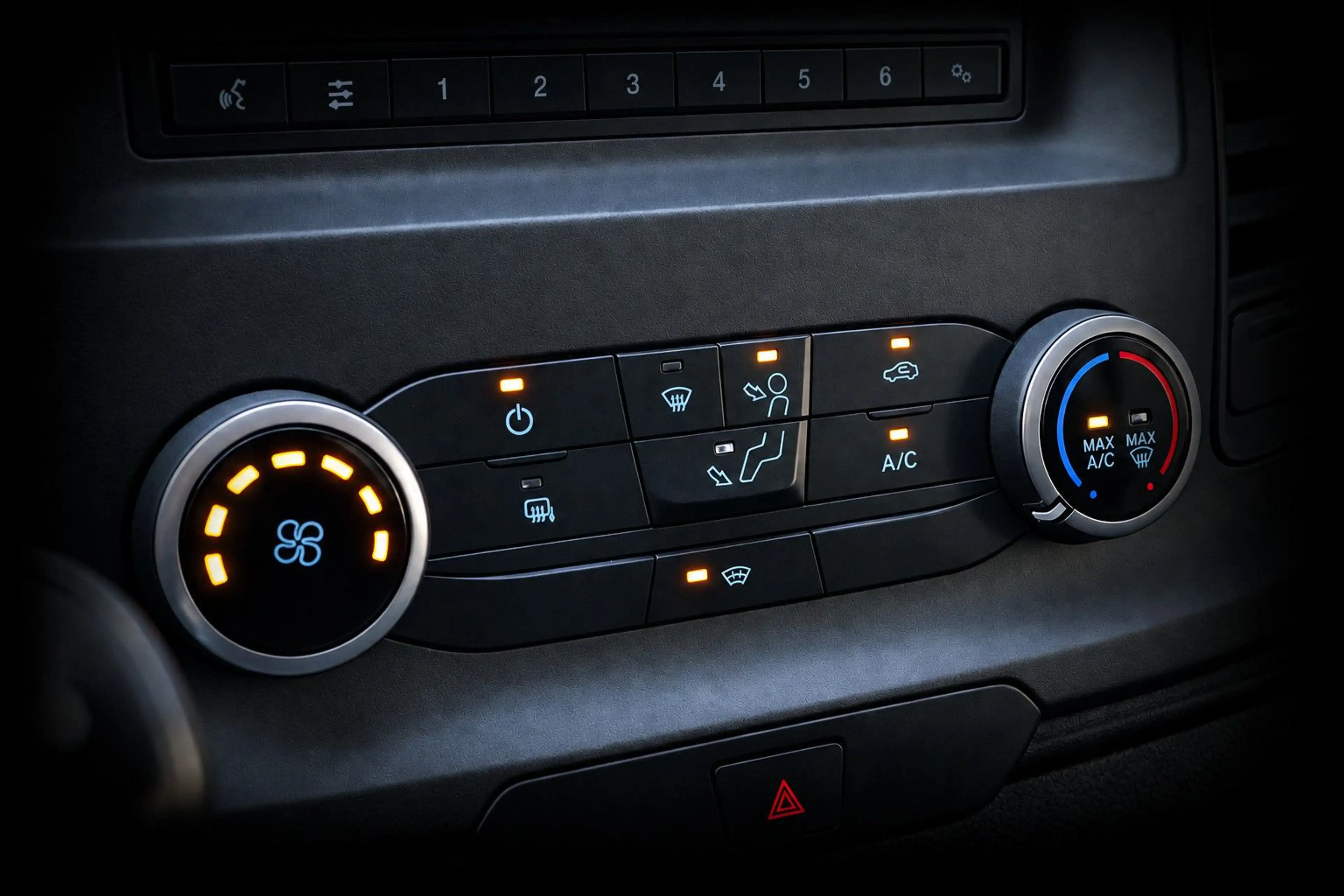 Ford Transit Custom 300 L1 Trend*1.Ha*REGALE*NAVI*KAM — photo 12