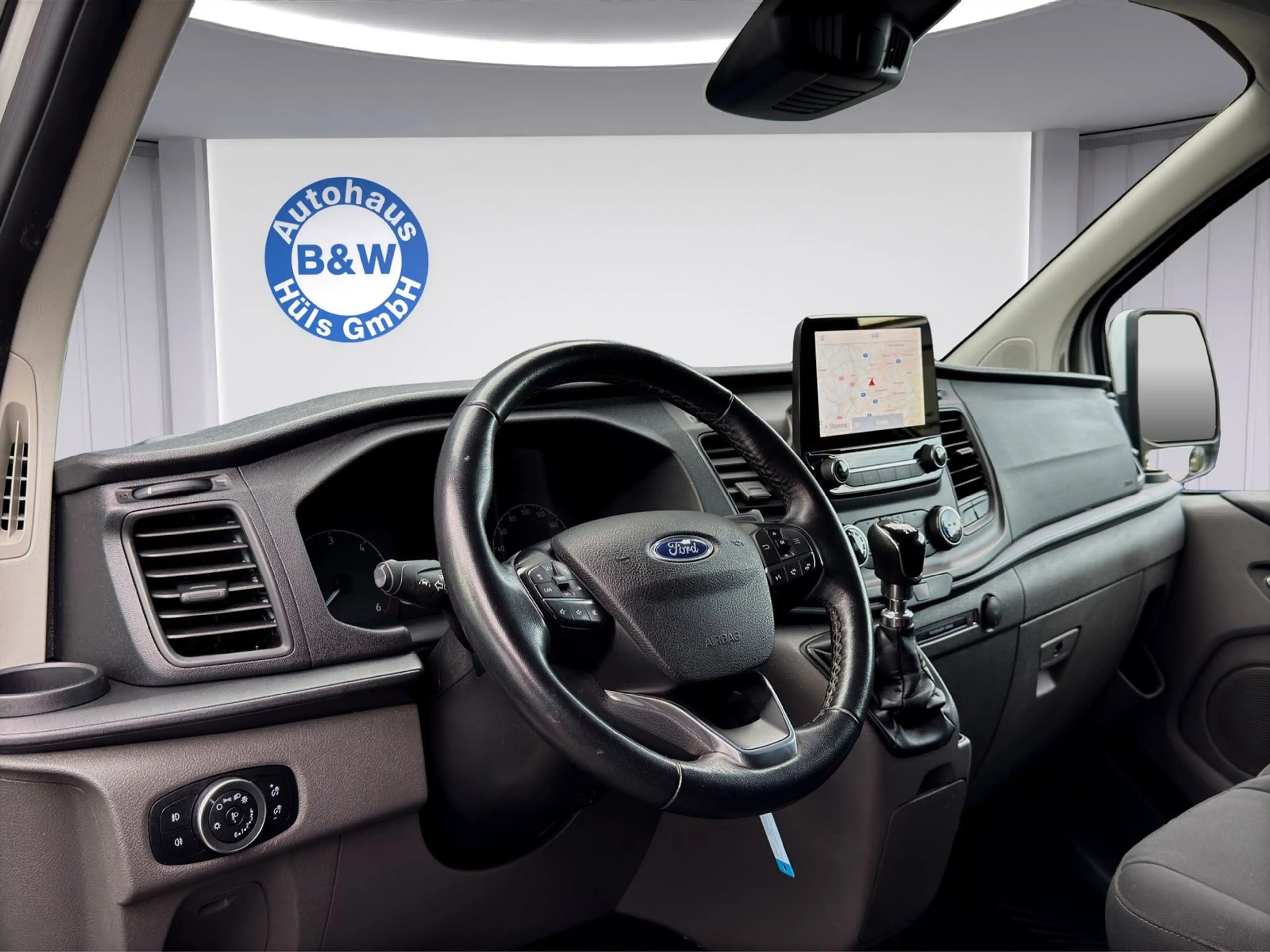 Ford Transit Custom 300 L1 Trend*1.Ha*REGALE*NAVI*KAM — photo 9