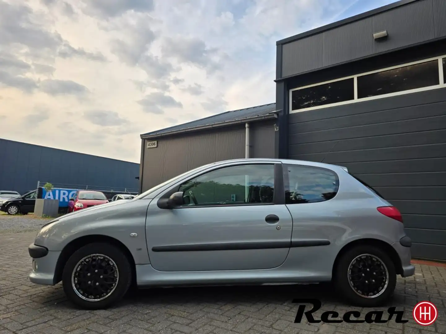 Peugeot 206 1.6-16V XS/Centrlvrg/Trekhaak/Koopje! Grau - 2
