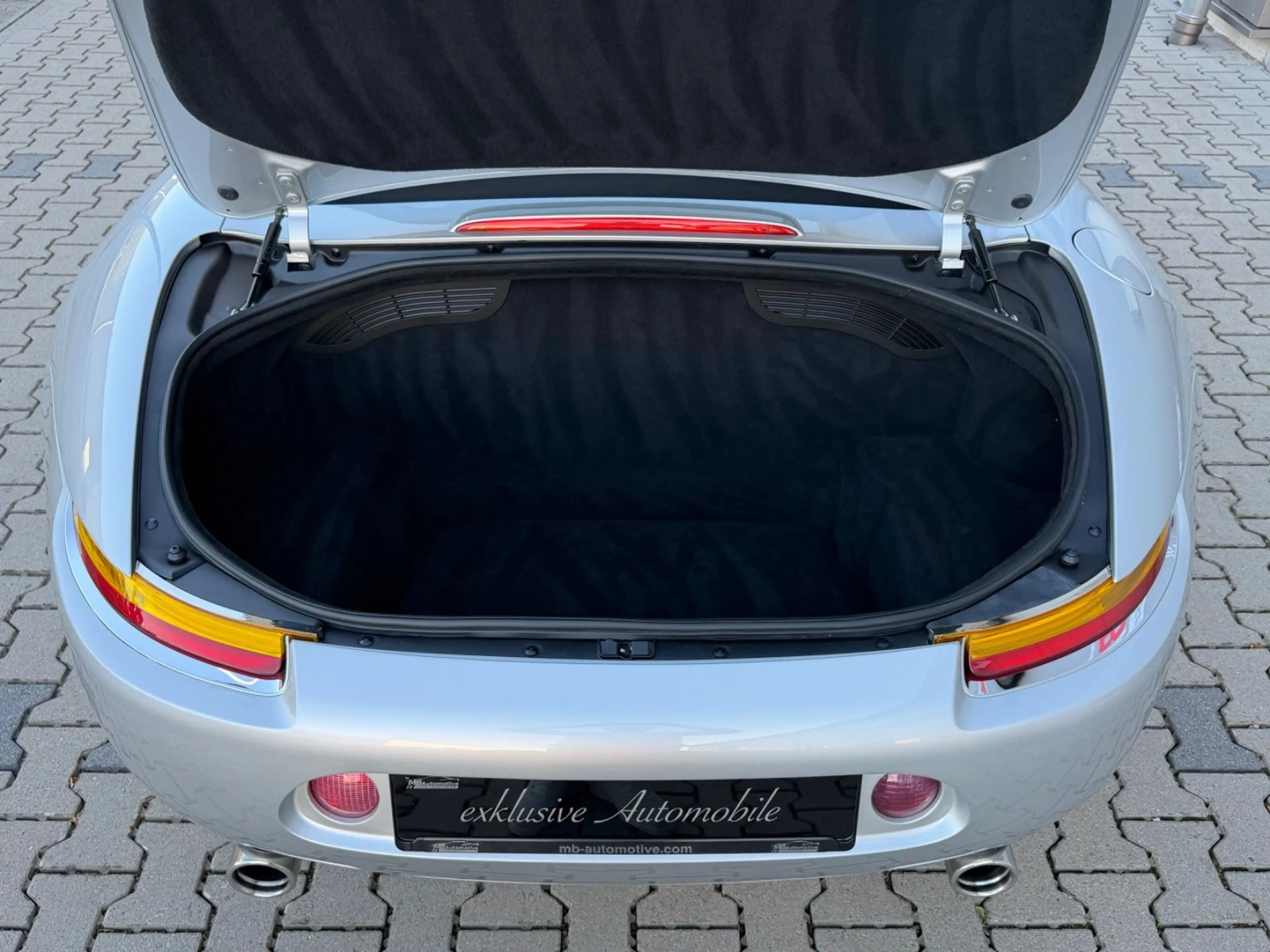 BMW Z8 Deutsches Fahrzeug 2.Hand BMW Scheckheft Perf — photo 46