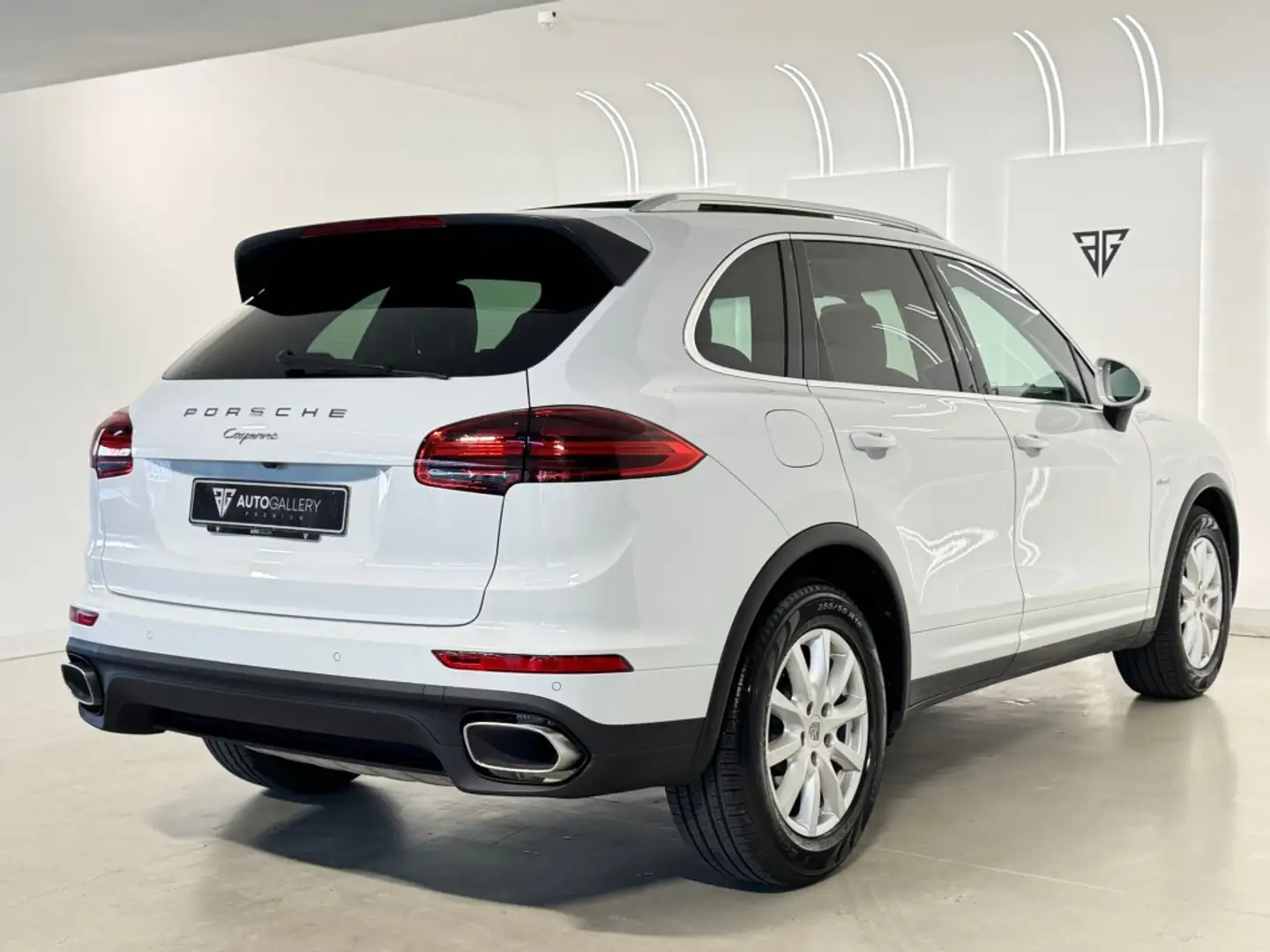 Porsche Cayenne Diesel Aut. Blanc - 2