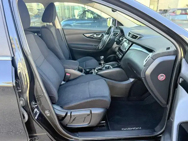 Nissan Qashqai view 13
