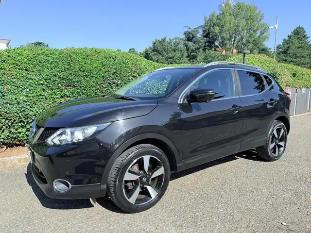 Nissan Qashqai view 3