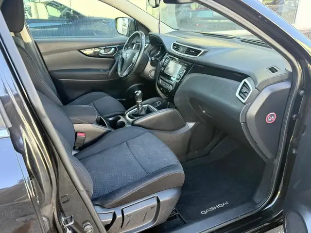 Nissan Qashqai view 14