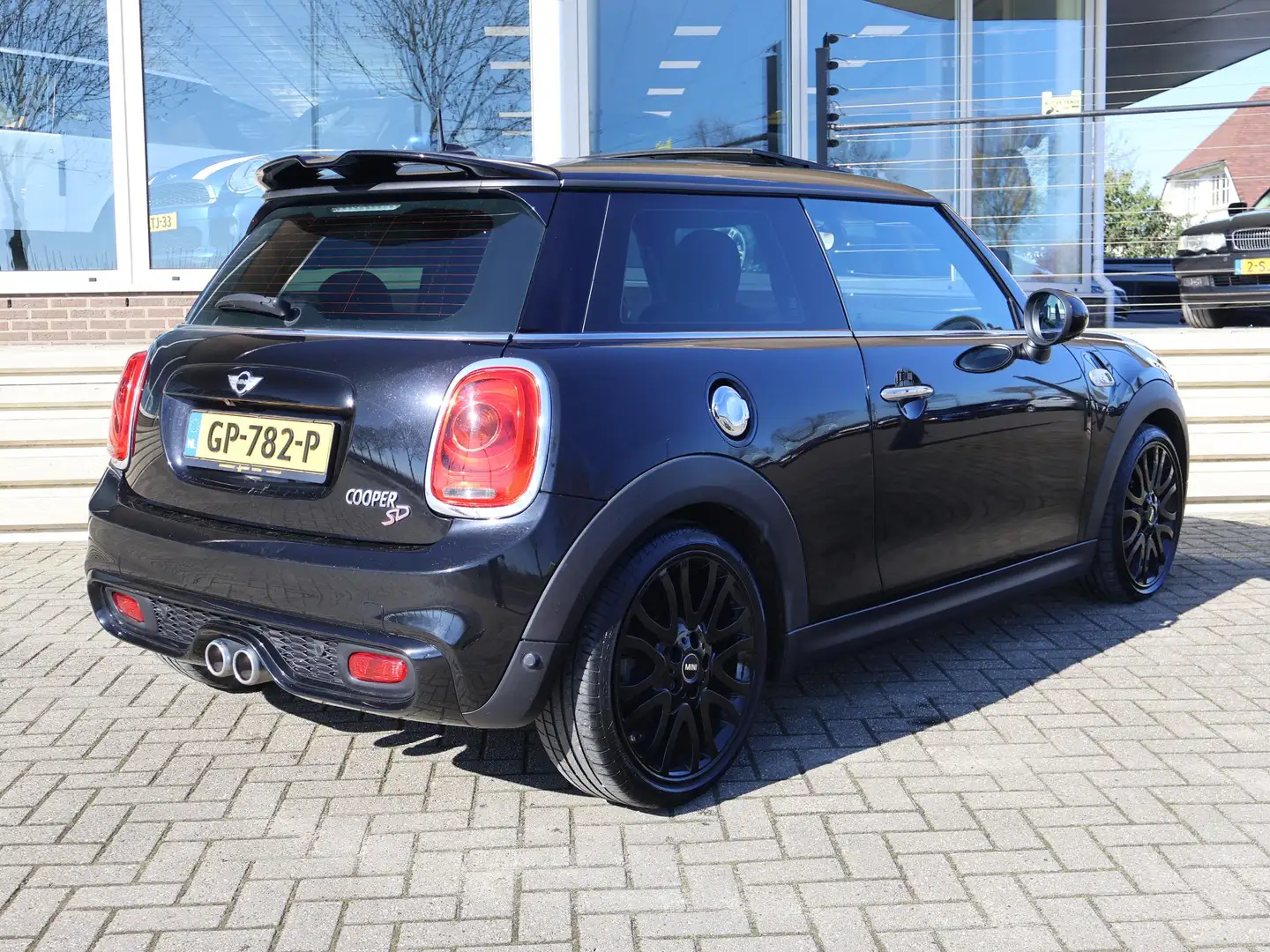 MINI Cooper SD Mini 2.0 170 PK DIESEL AUT. ORIG. NL + PANORAMA | Negro - 2