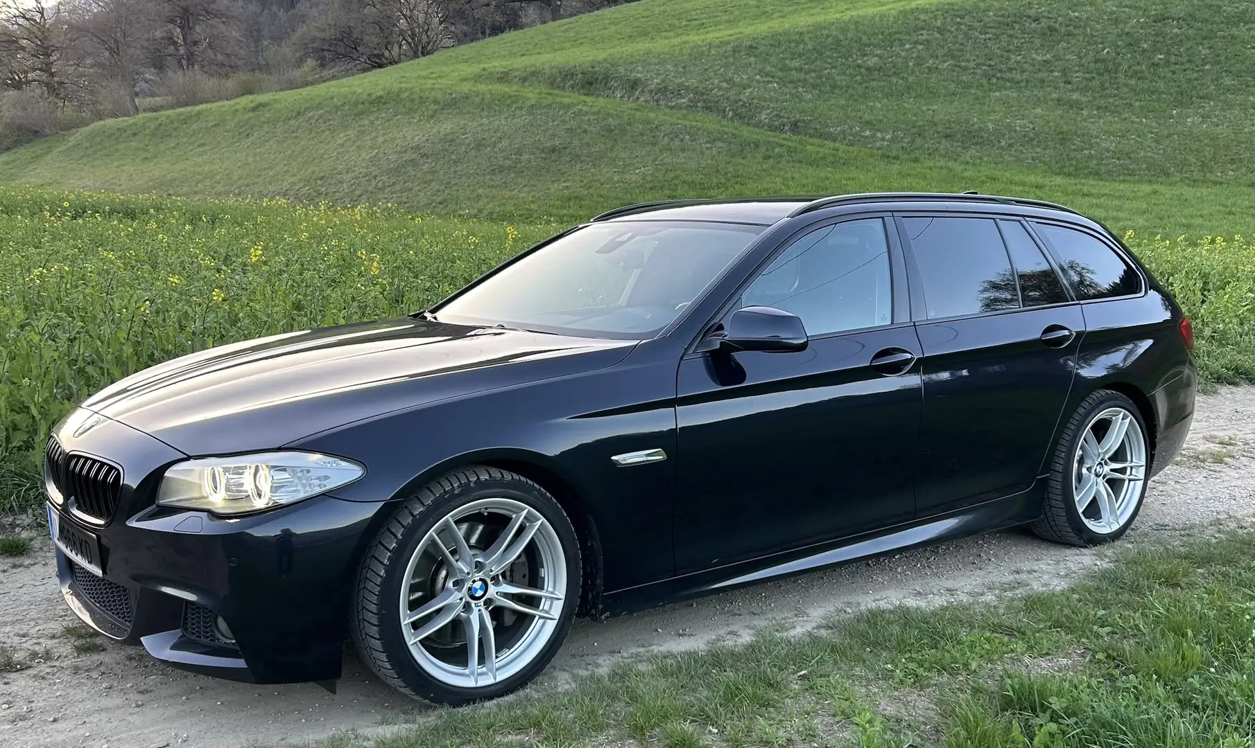 BMW 530 530d Touring Österreich-Paket Aut. - 1