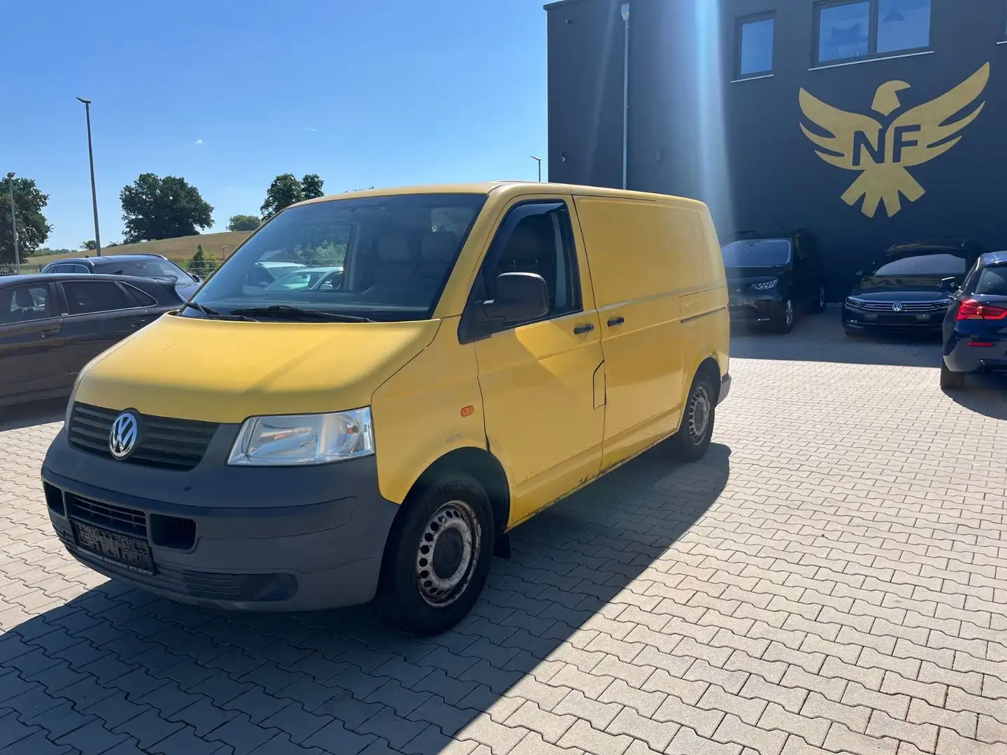Volkswagen T5 Transporter Kasten 1.9TDI,2xSchiebetür,AHK, Jaune - 1