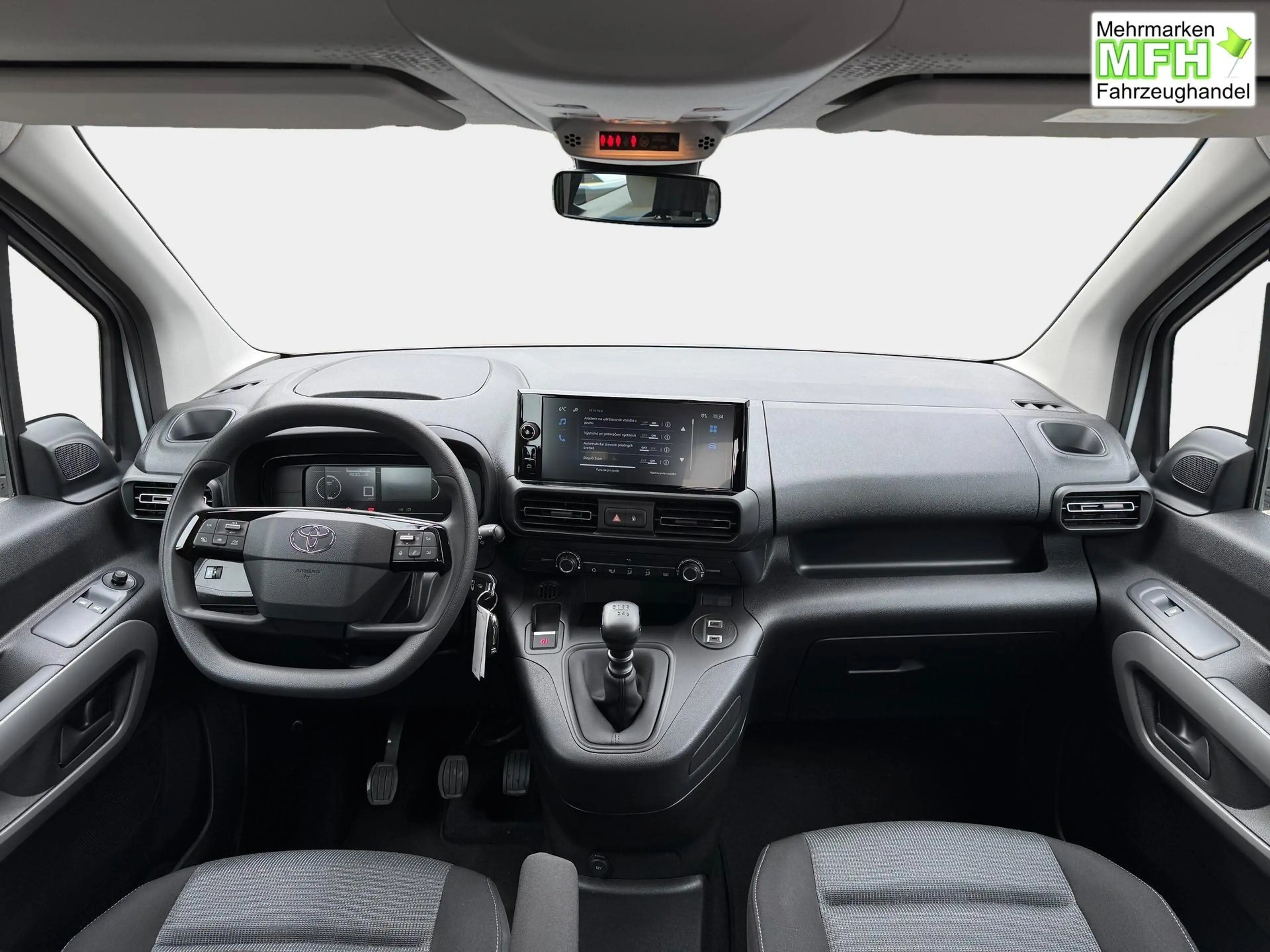 Toyota Proace City Verso 1,5 D-4D L2 Business 7 Sitzer Klima Einpa... — photo 9