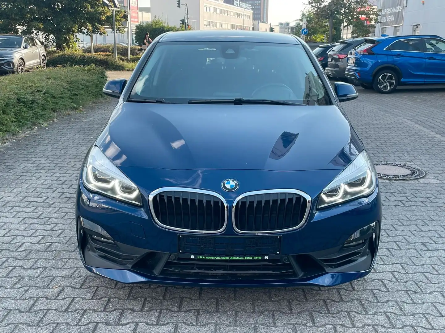 BMW 220 Baureihe 2 Active Tourer 220 d Advantage Modrá - 1