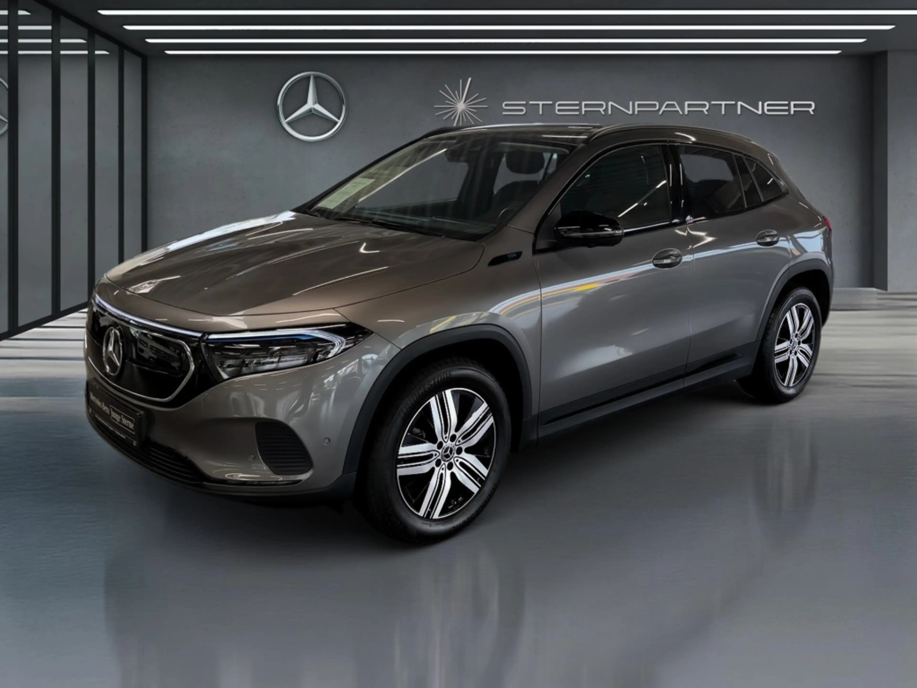 Mercedes-Benz EQA 250 MBUX+Night+Ambiente+CarPlay+Totwinkel