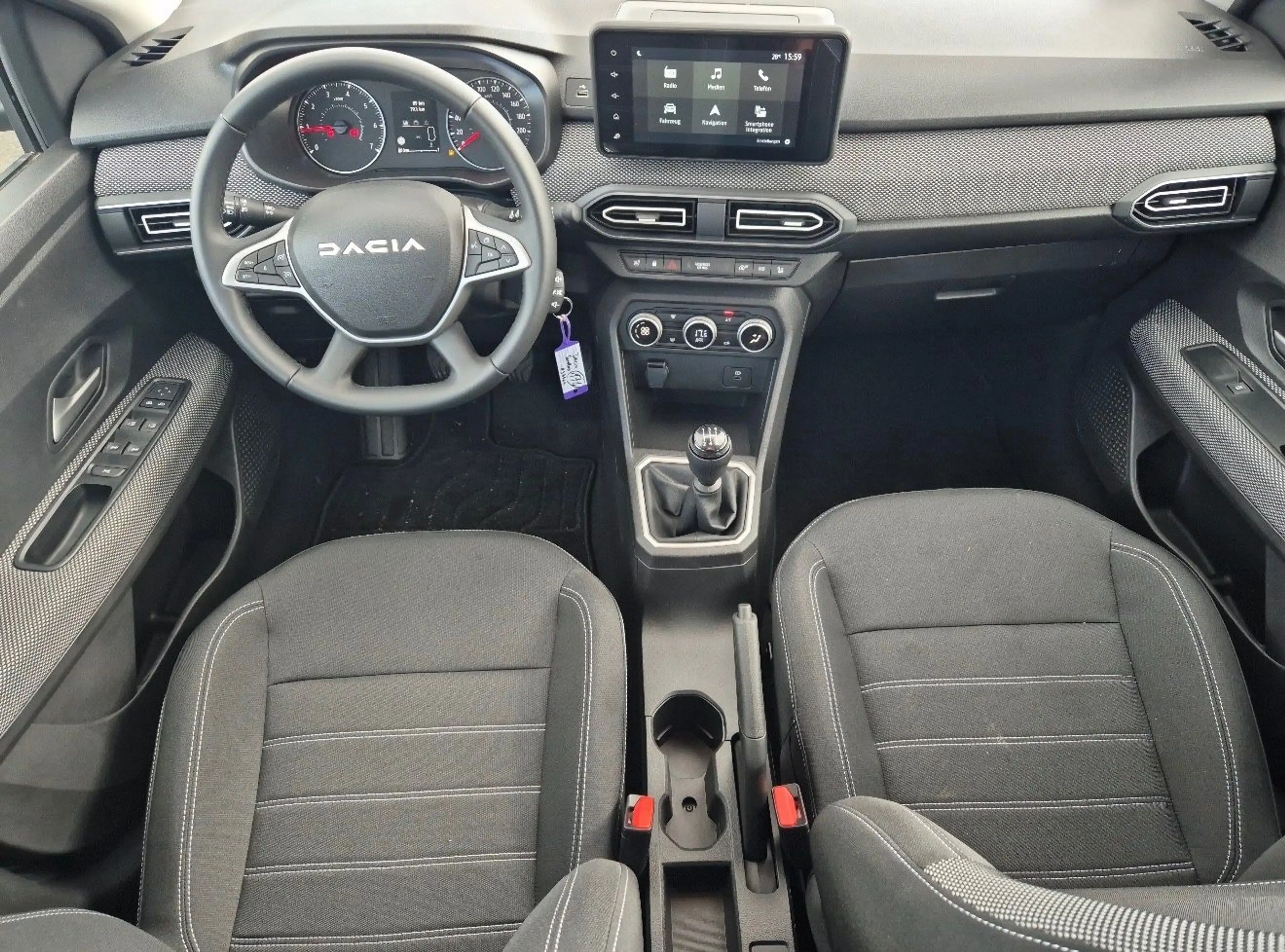 Dacia Sandero III Expression — photo 3