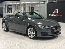 Audi TT Roadster 1.8 TFSI · S Line Plus · Rautensitze