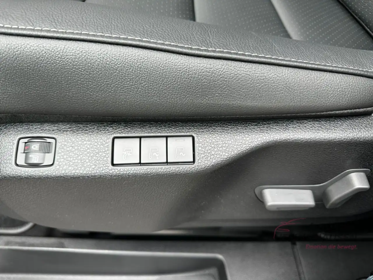 Fiat Ulysse E- L3 75kwh 8Sitz CarPlay Navi RF-Kamera Massage X 13