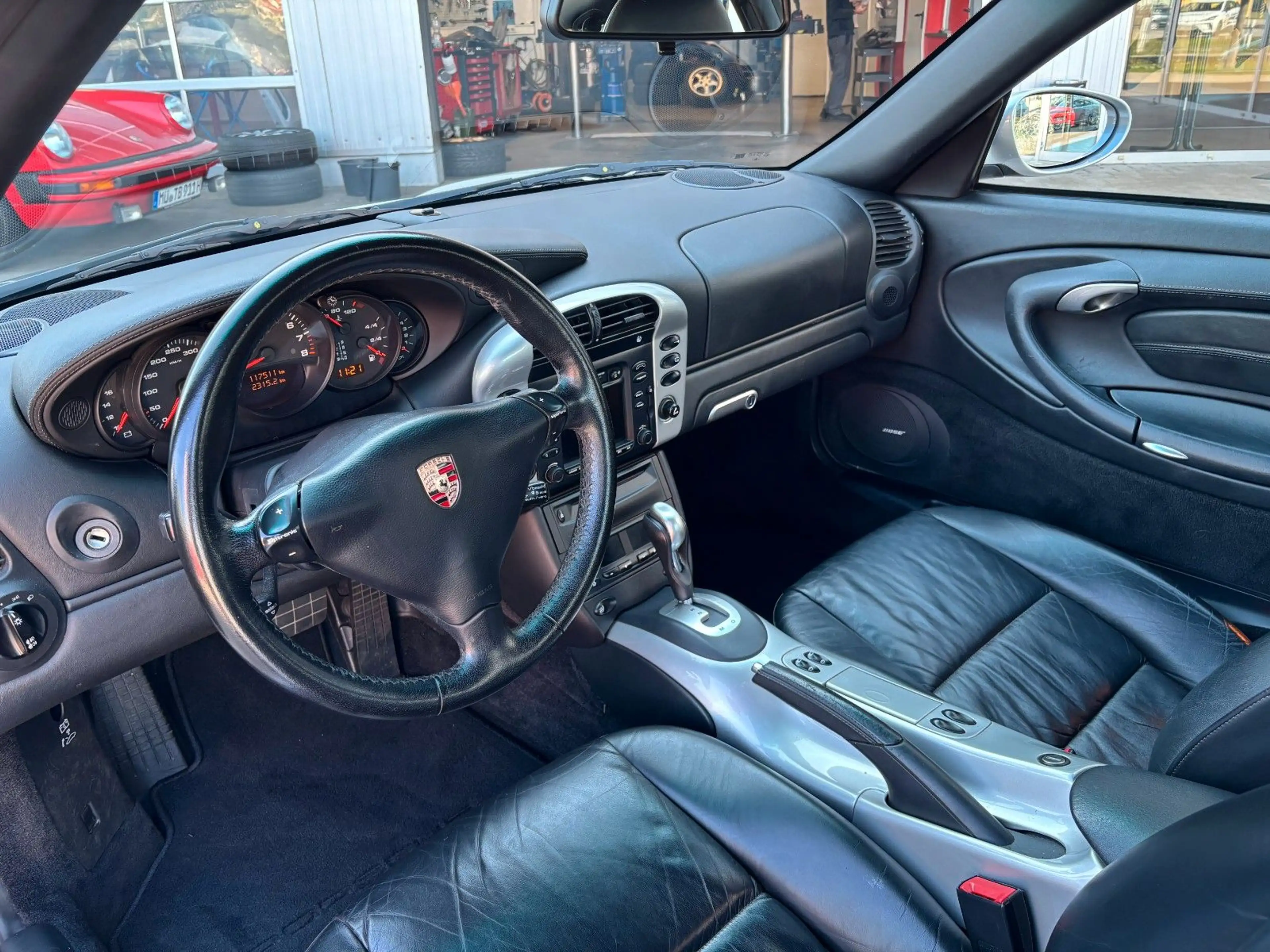 Porsche 996 Carrera 4S Coupé * Tiptronik, Raffleder, ESD — photo 12