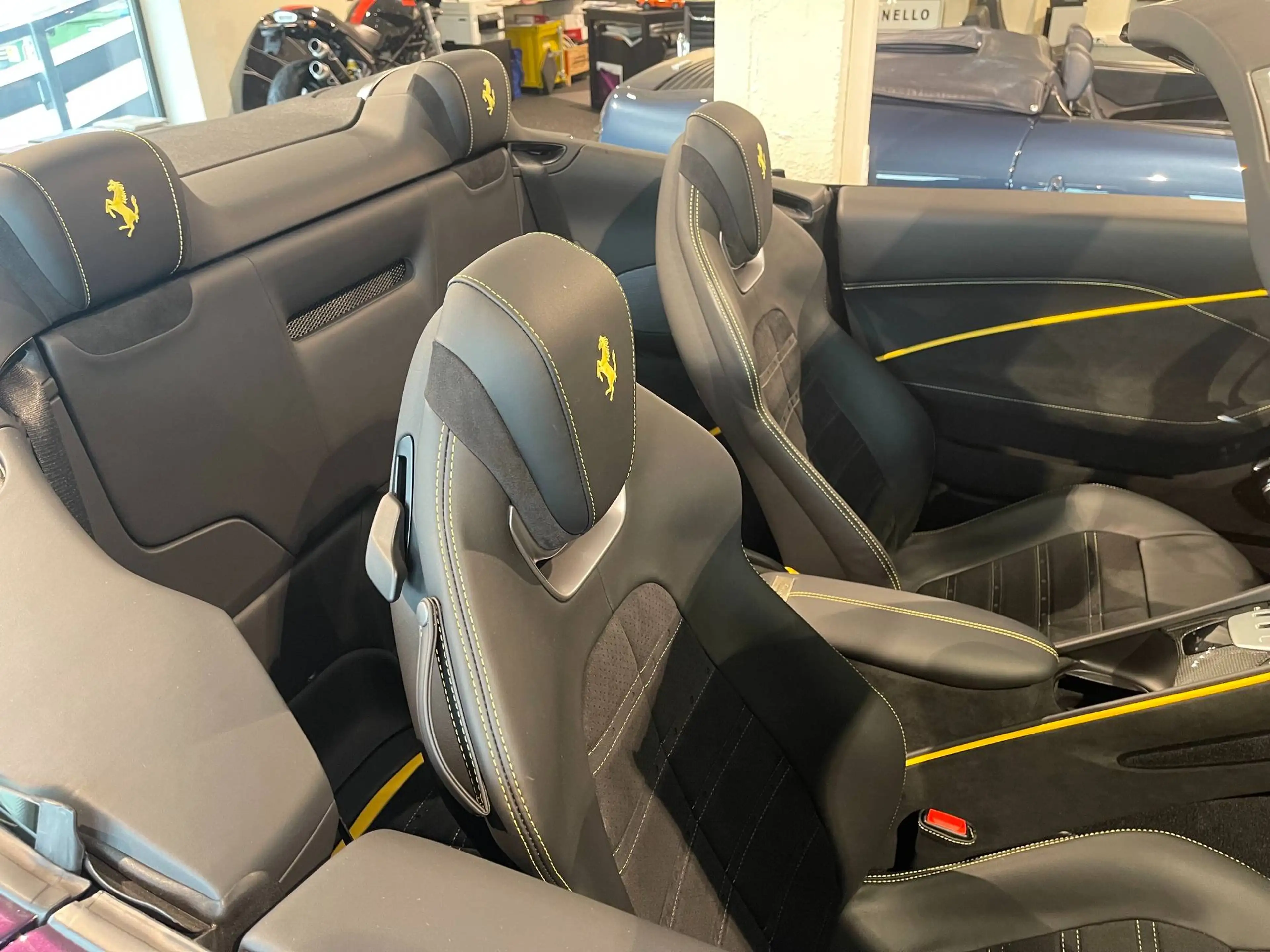 Ferrari Roma Roma Spider 3.9 V8 BiTurbo F1 — photo 6