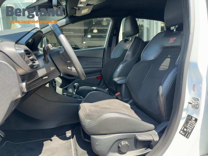 Ford Fiesta ST *Leder-Exklusiv *8-fach bereift — photo 12