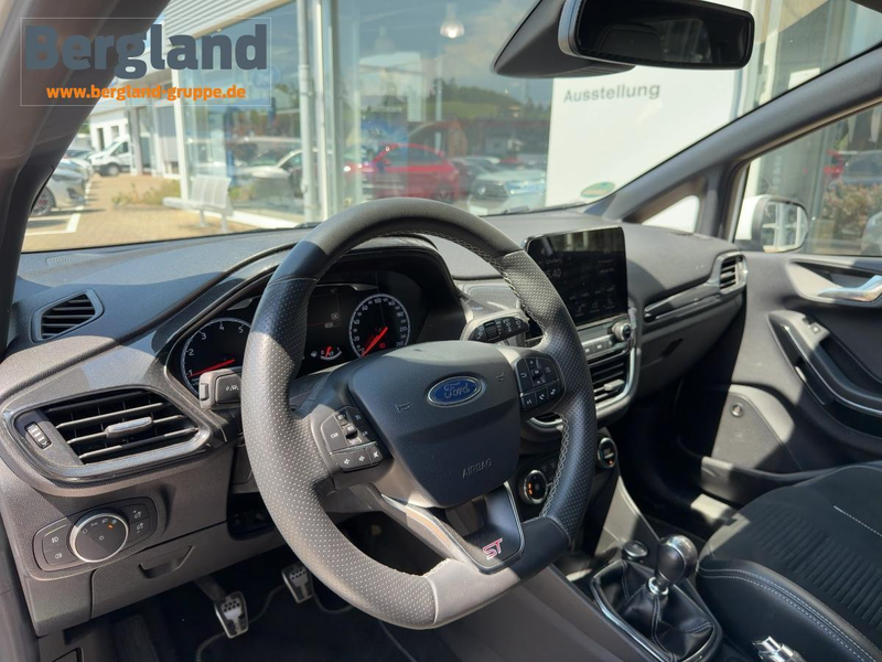 Ford Fiesta ST *Leder-Exklusiv *8-fach bereift — photo 14