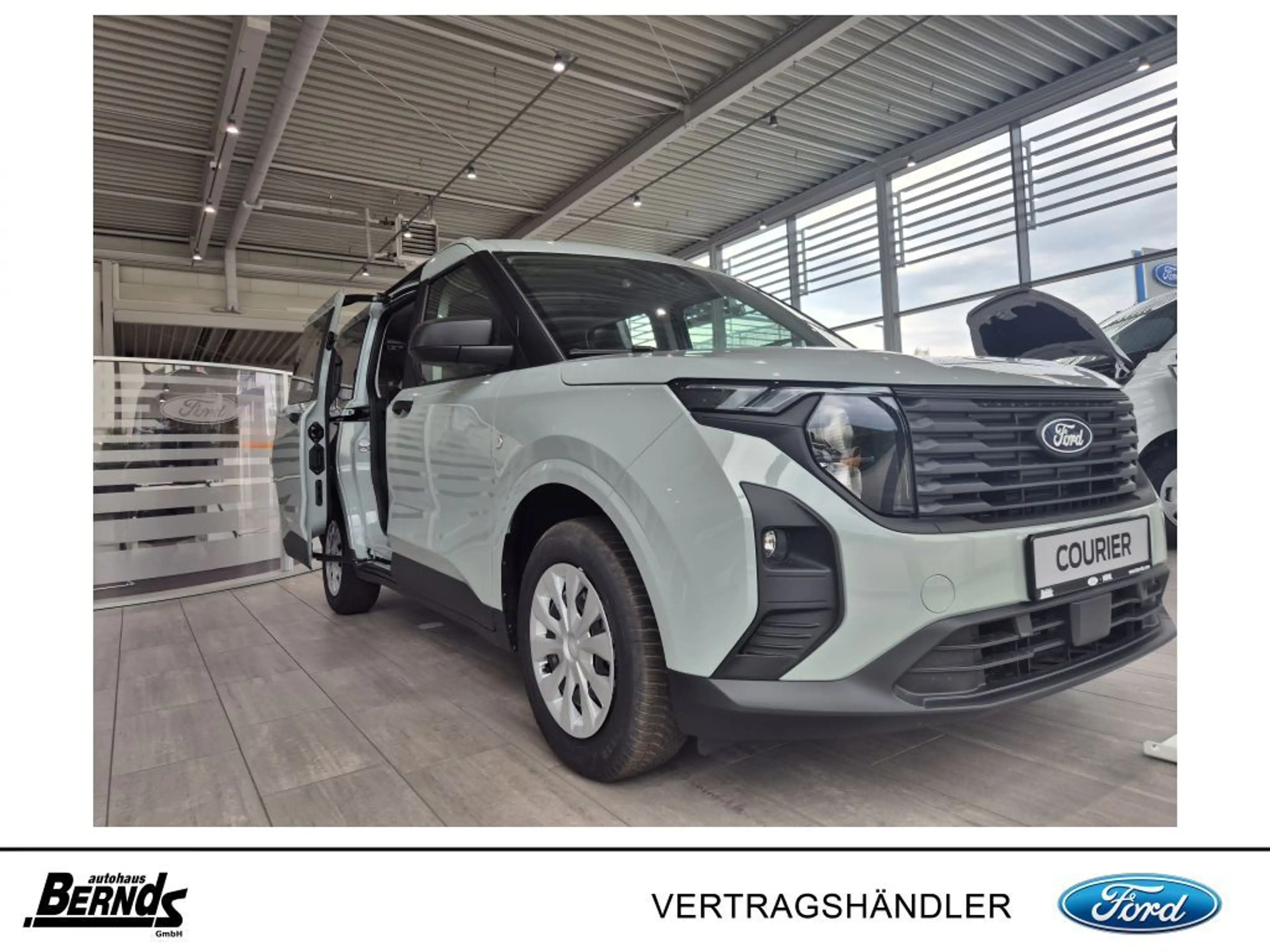 Ford Tourneo Courier 1.0 EcoBoost TREND KLIMA WINTERP. — photo 4