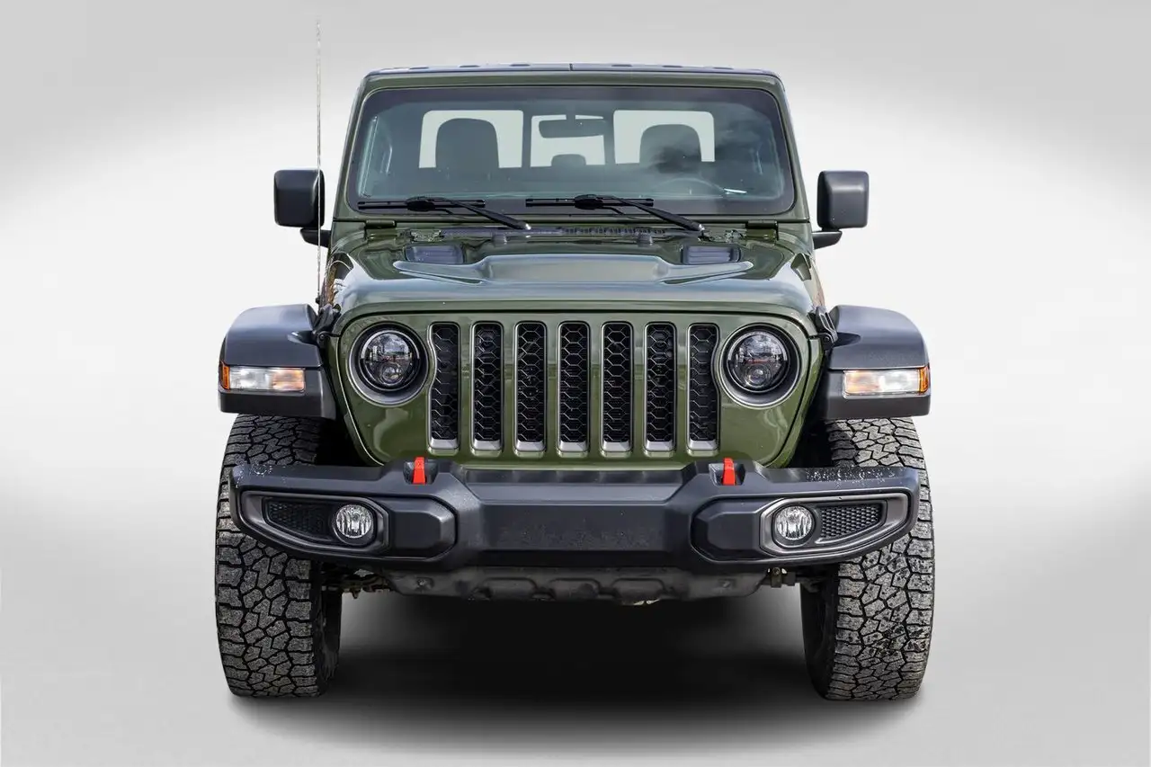 Jeep Gladiator photo Jeep Gladiator