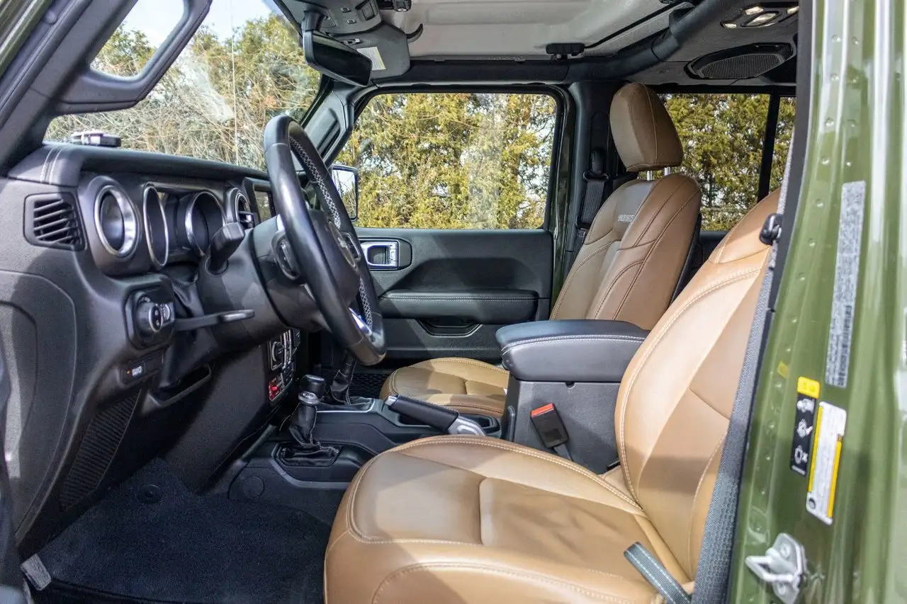 Jeep Gladiator photo Jeep Gladiator