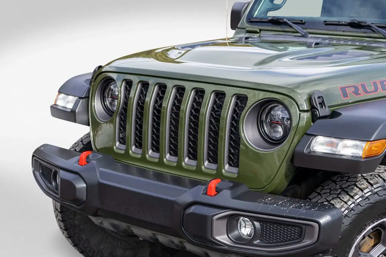 Jeep Gladiator photo Jeep Gladiator
