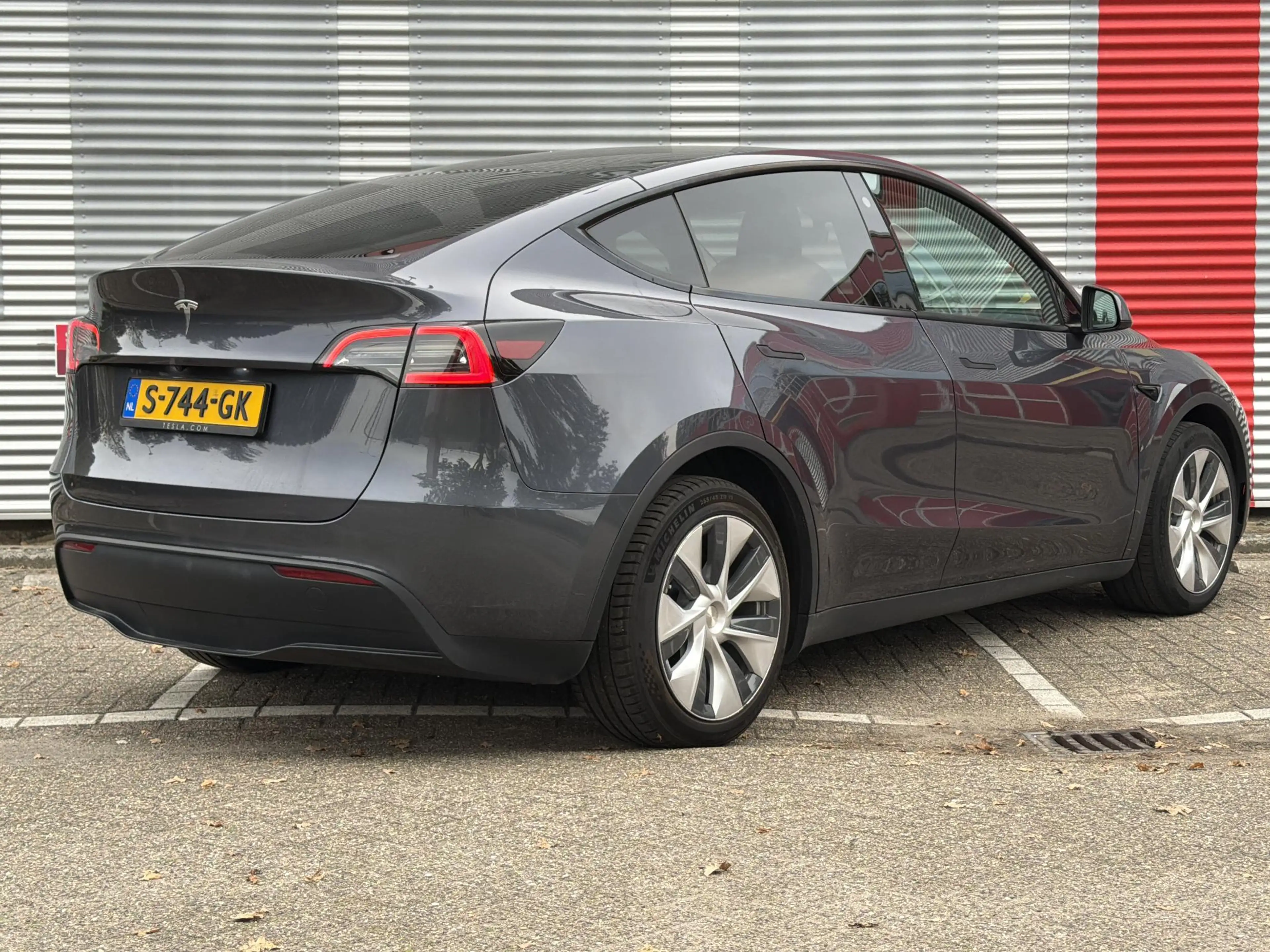 Tesla Model Y RWD 58 kWh | € 19.450,- NETTO! | — photo 2