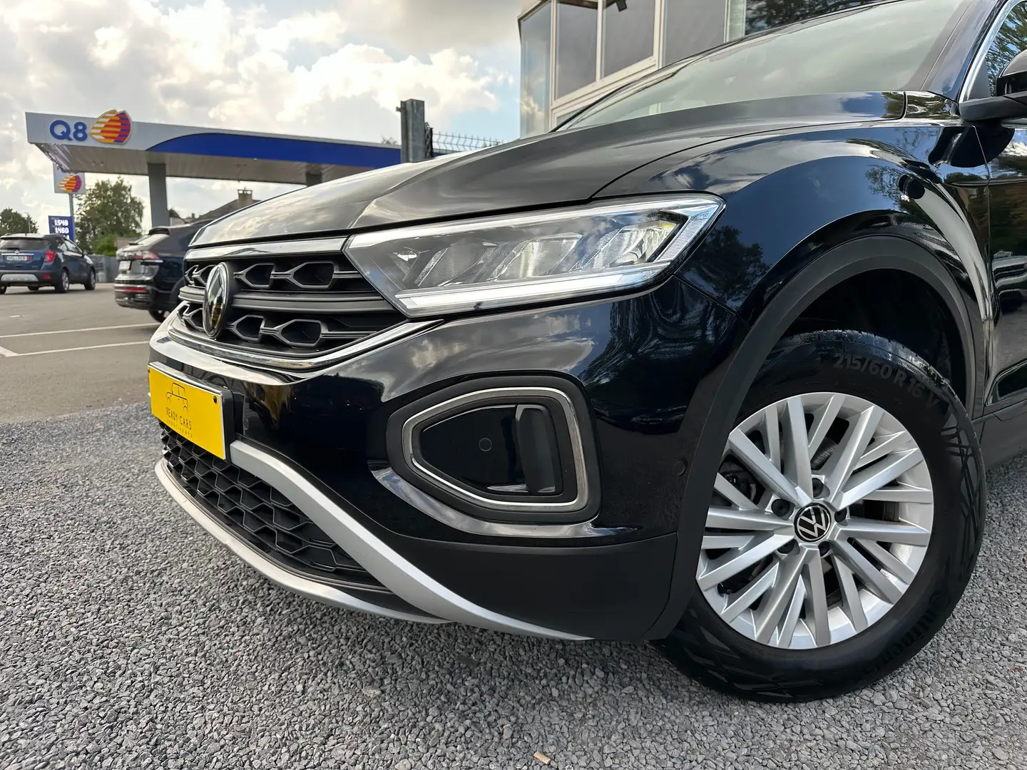 Volkswagen T-Roc 1.0*FACELIFT*1ER PROP*CAMERA*SIEGE CHAUFF*GARANTIE Noir - 2