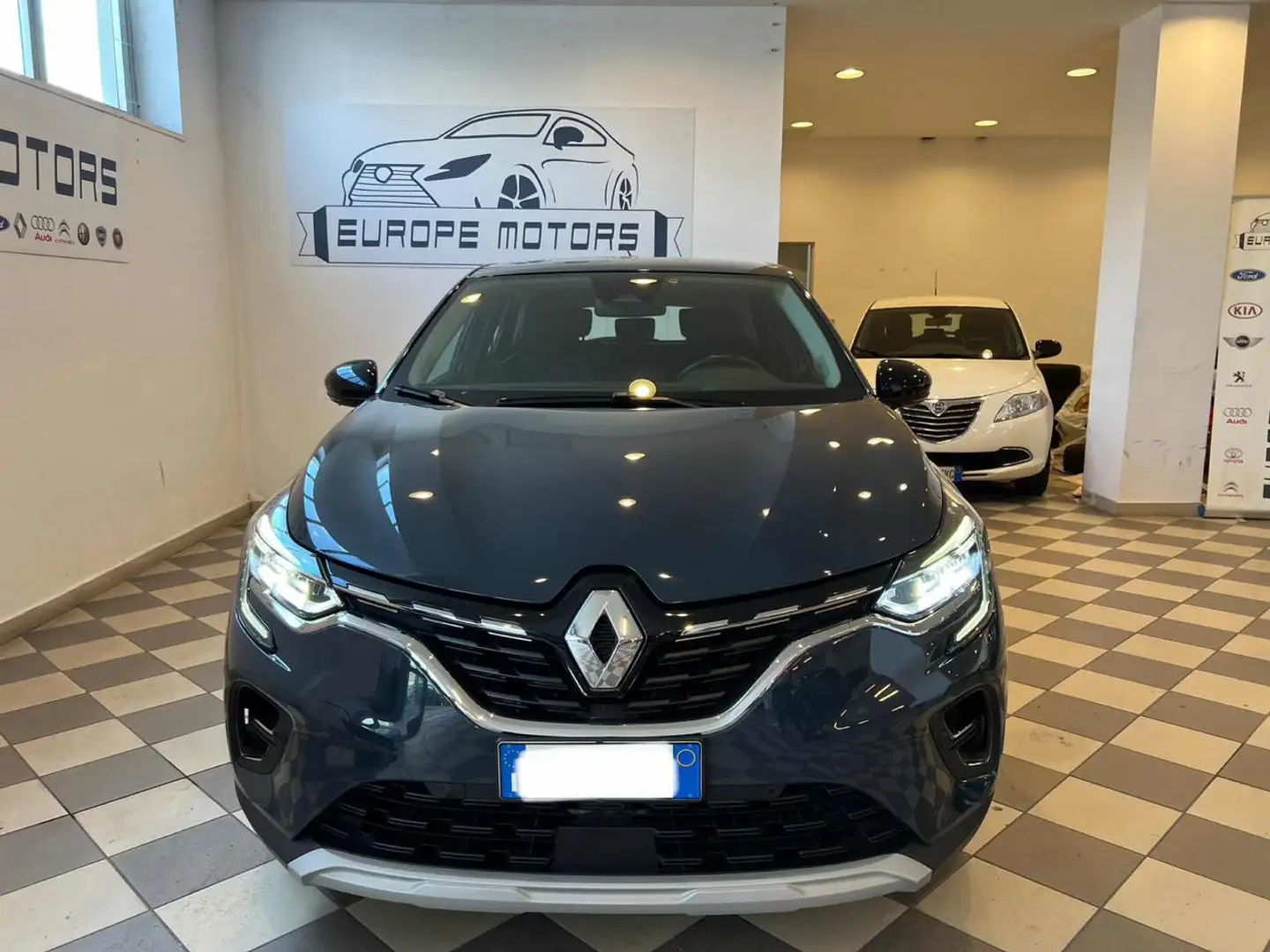 Renault Captur TCe 130 CV EDC FAP Business Grigio - 1