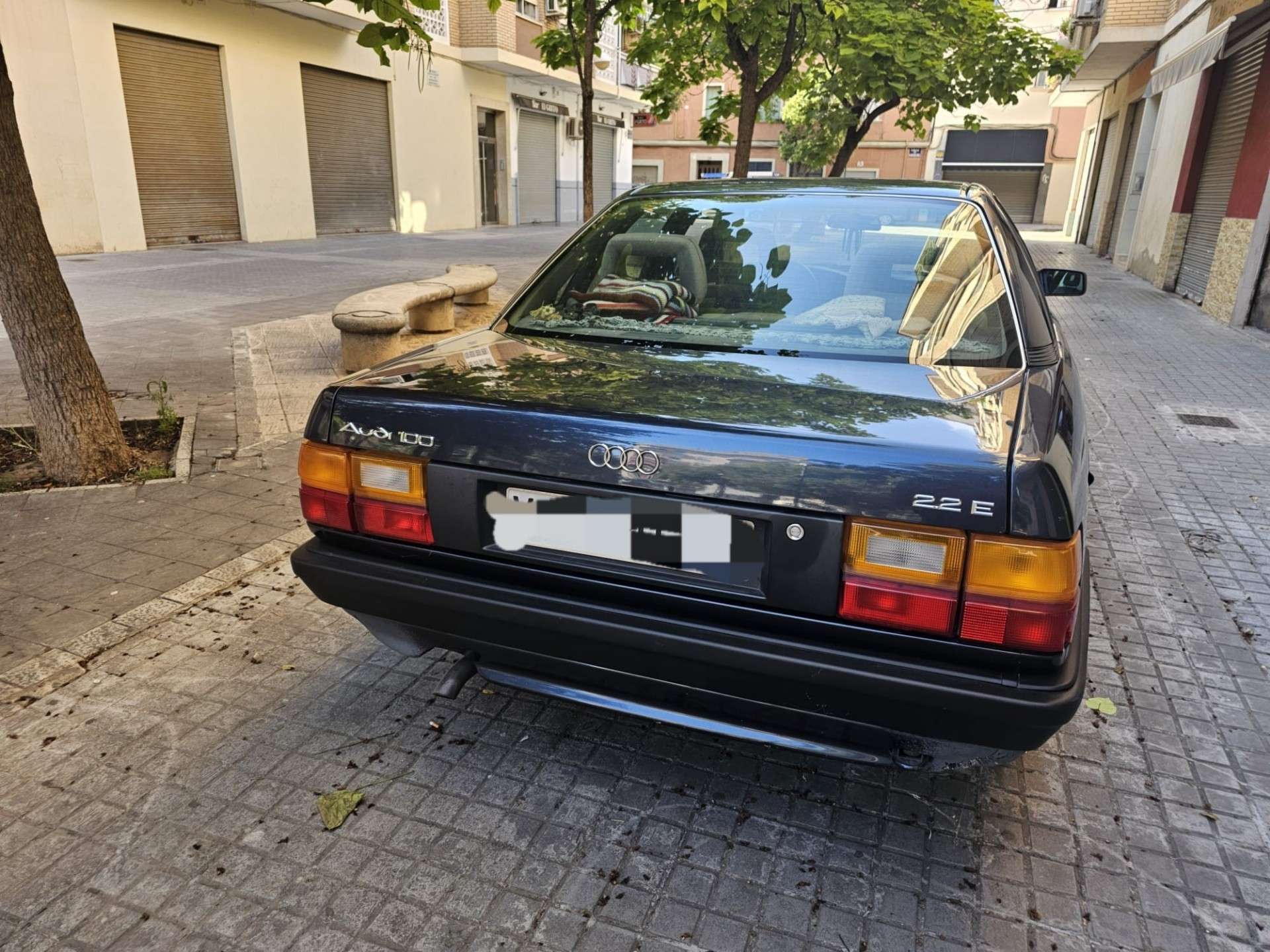 Audi 100 2.2 E - foto 1