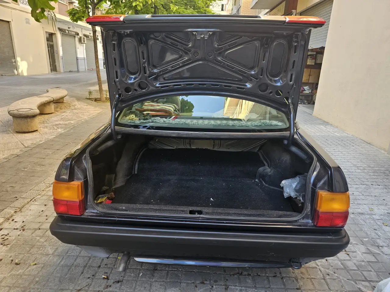 Audi 100 2.2 E, foto 10