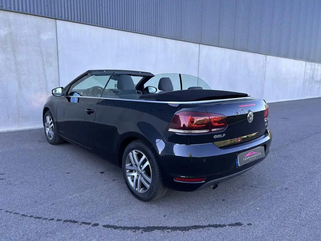 Volkswagen Golf Cabriolet — photo 3